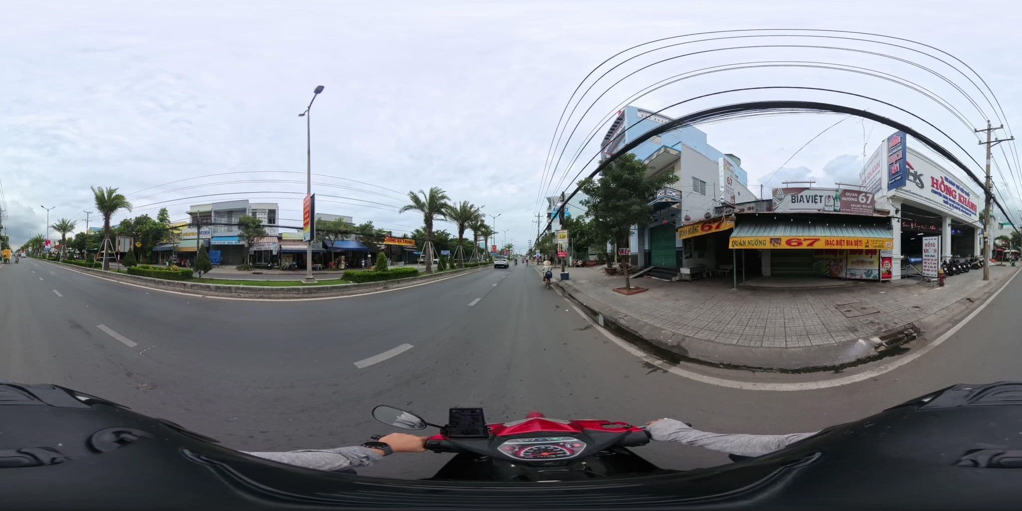 Street view near Hiếu Nghĩa, Long Xuyên — © Slucchesi (CC BY-SA · Mapillary)