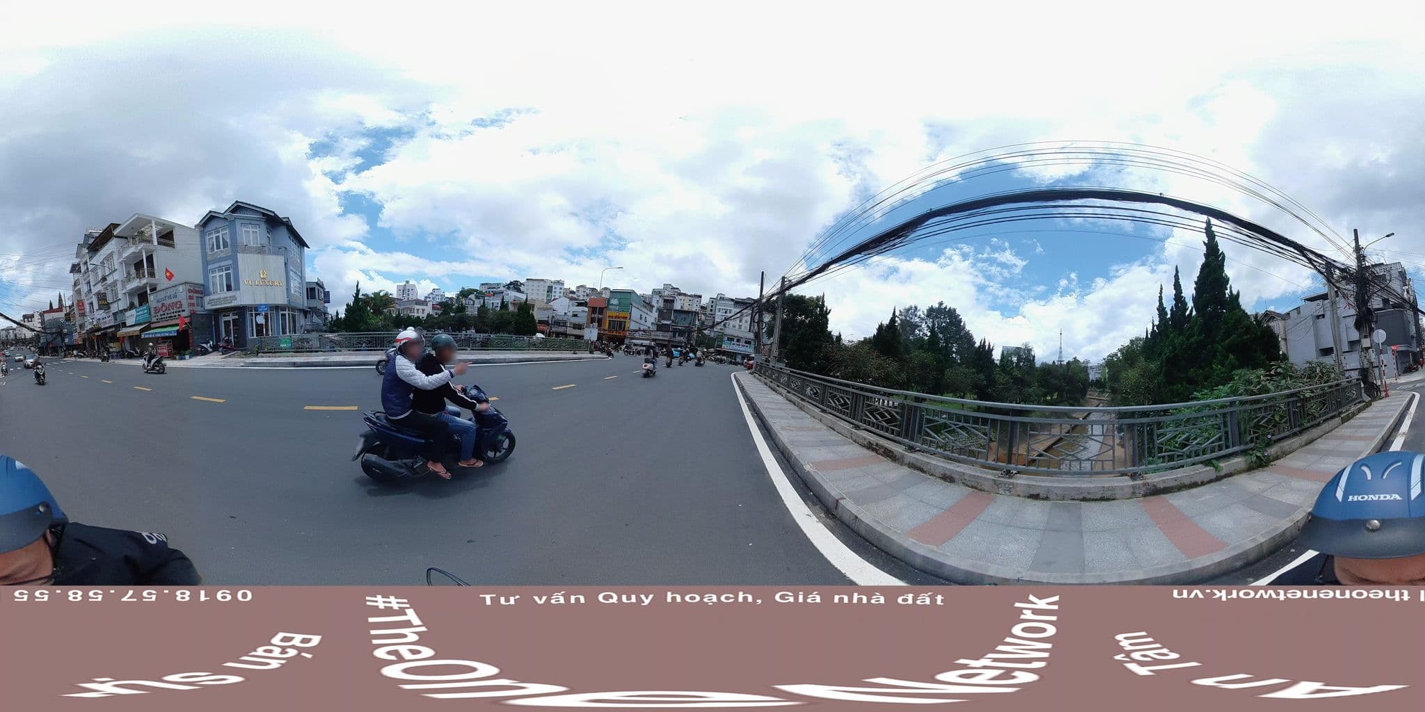 Street view near NN Nhật Nam, Ðà Lạt