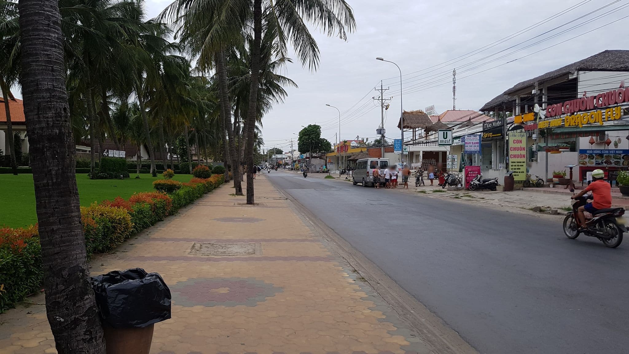 Street view near ngọc lai, Mui Ne