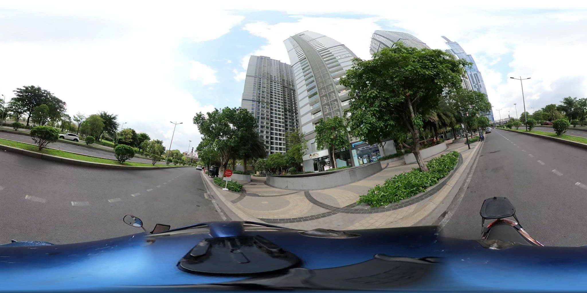 Street view near Khách Sạn Hân Hiền Luxury, Bình Thạnh — © bemaps_1pd (CC BY-SA · Mapillary)
