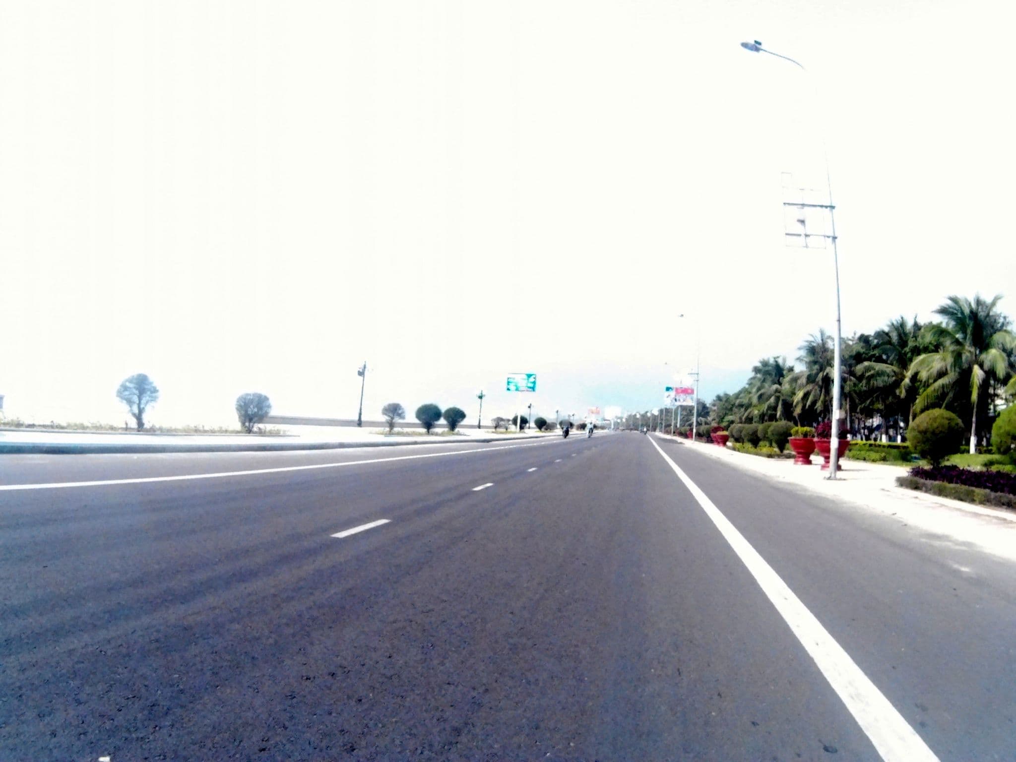 Street view near Zhouse homestay, Qui Nhon — © suki52 (CC BY-SA · Mapillary)