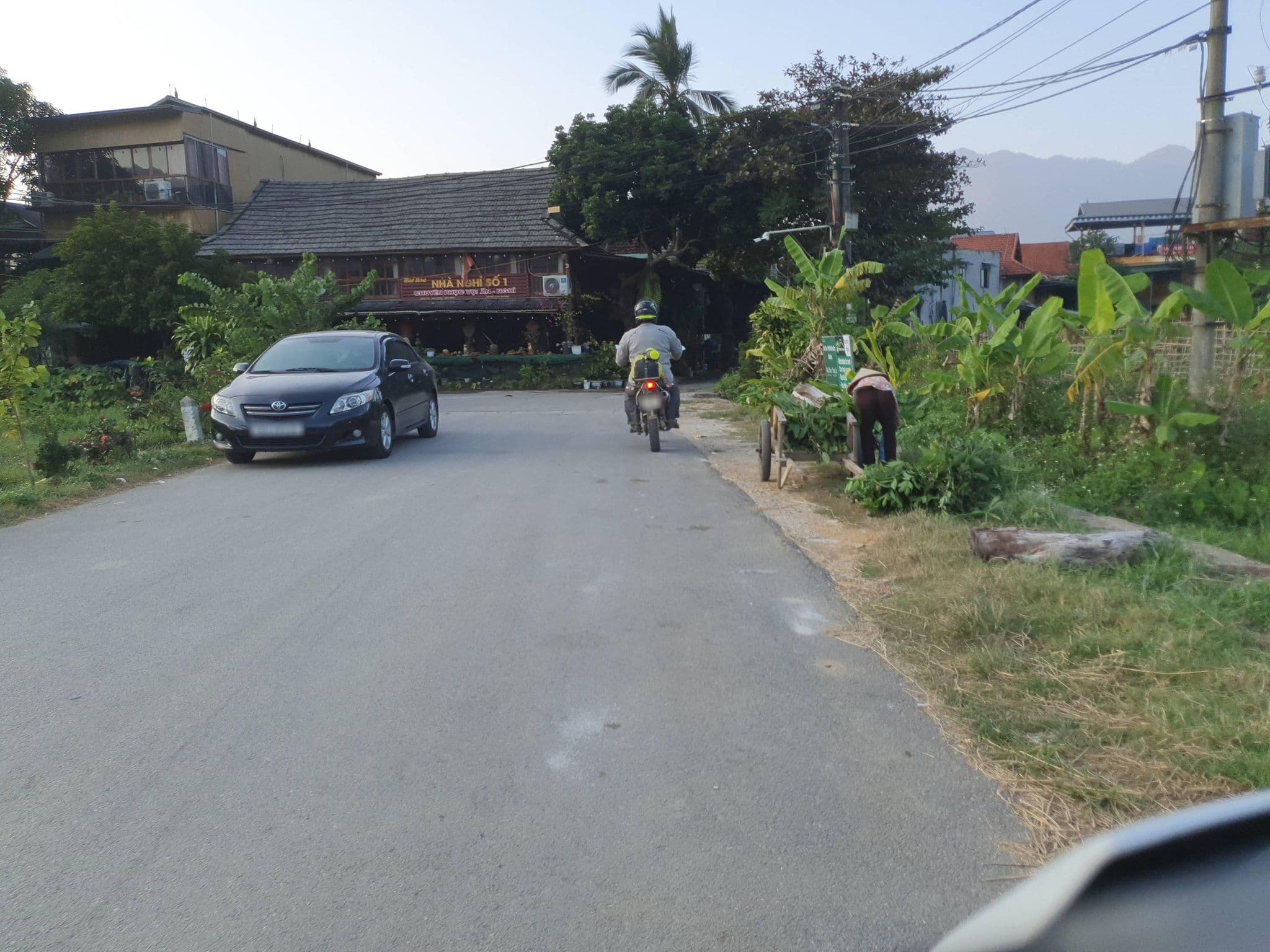 Street view near Zostay Homestay, Hòa Bình — © russmcd (CC BY-SA · Mapillary)