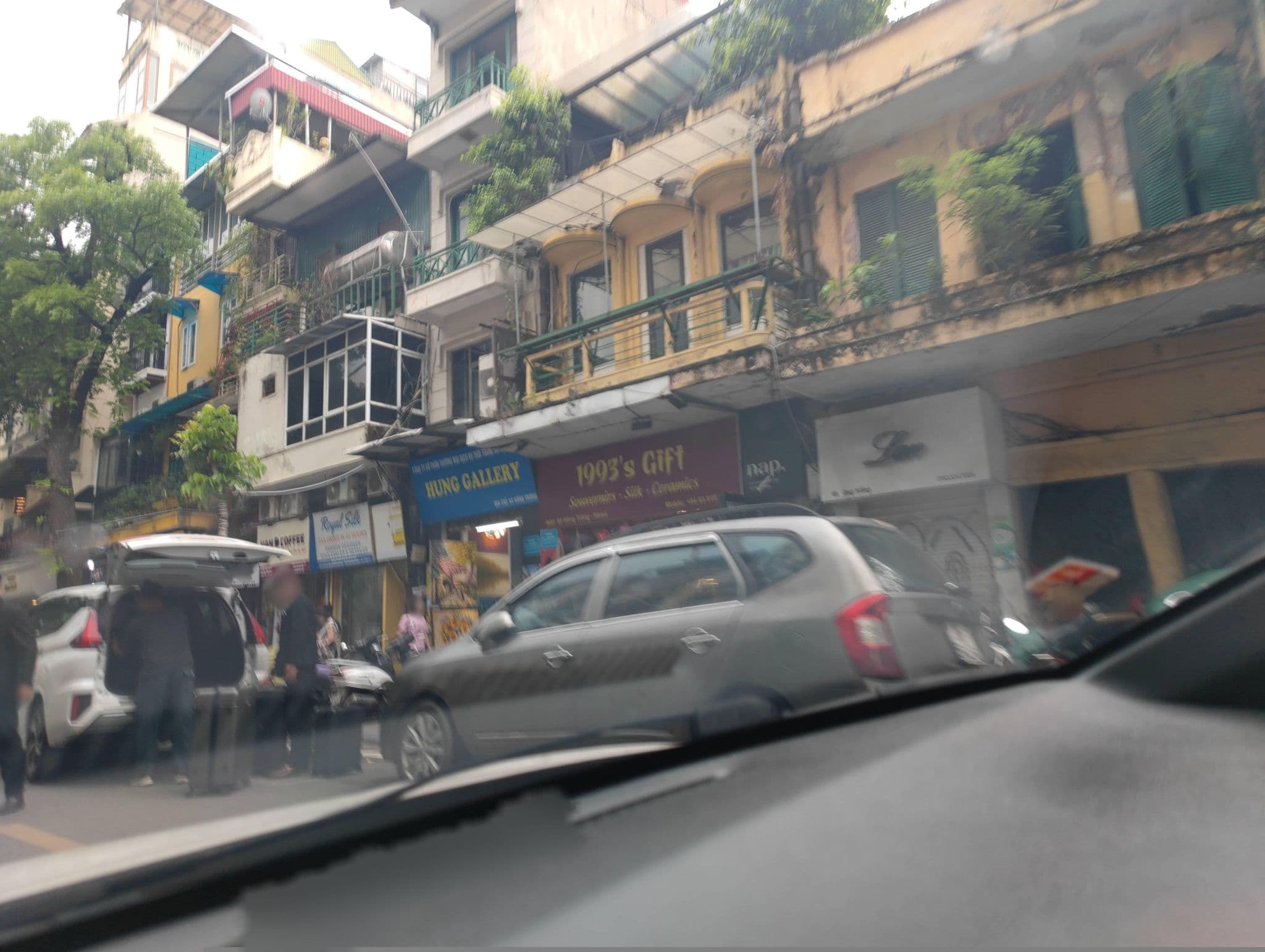 Street view near Khách Sạn Golden Sun Villa, Hoàn Kiếm