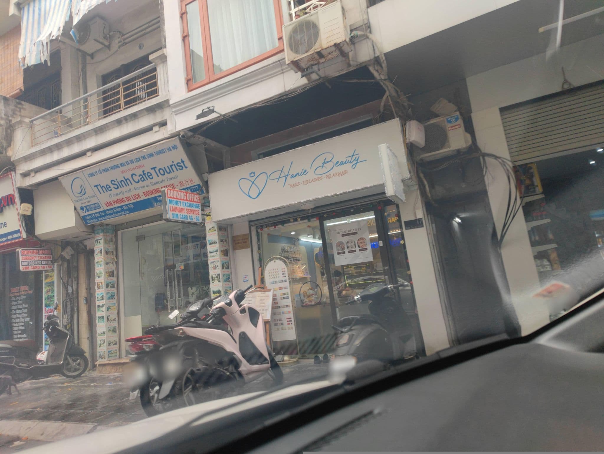 Street view near Nhà Khách Dream Backpacker, Hoàn Kiếm