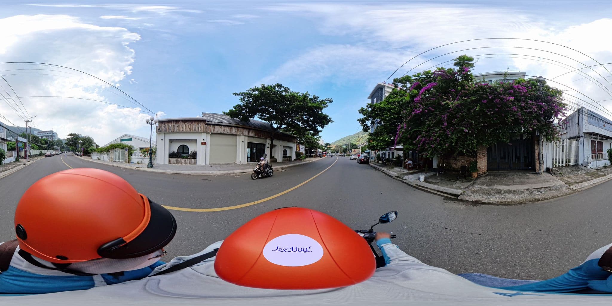 Street view near Vinh Phú, Vũng Tàu
