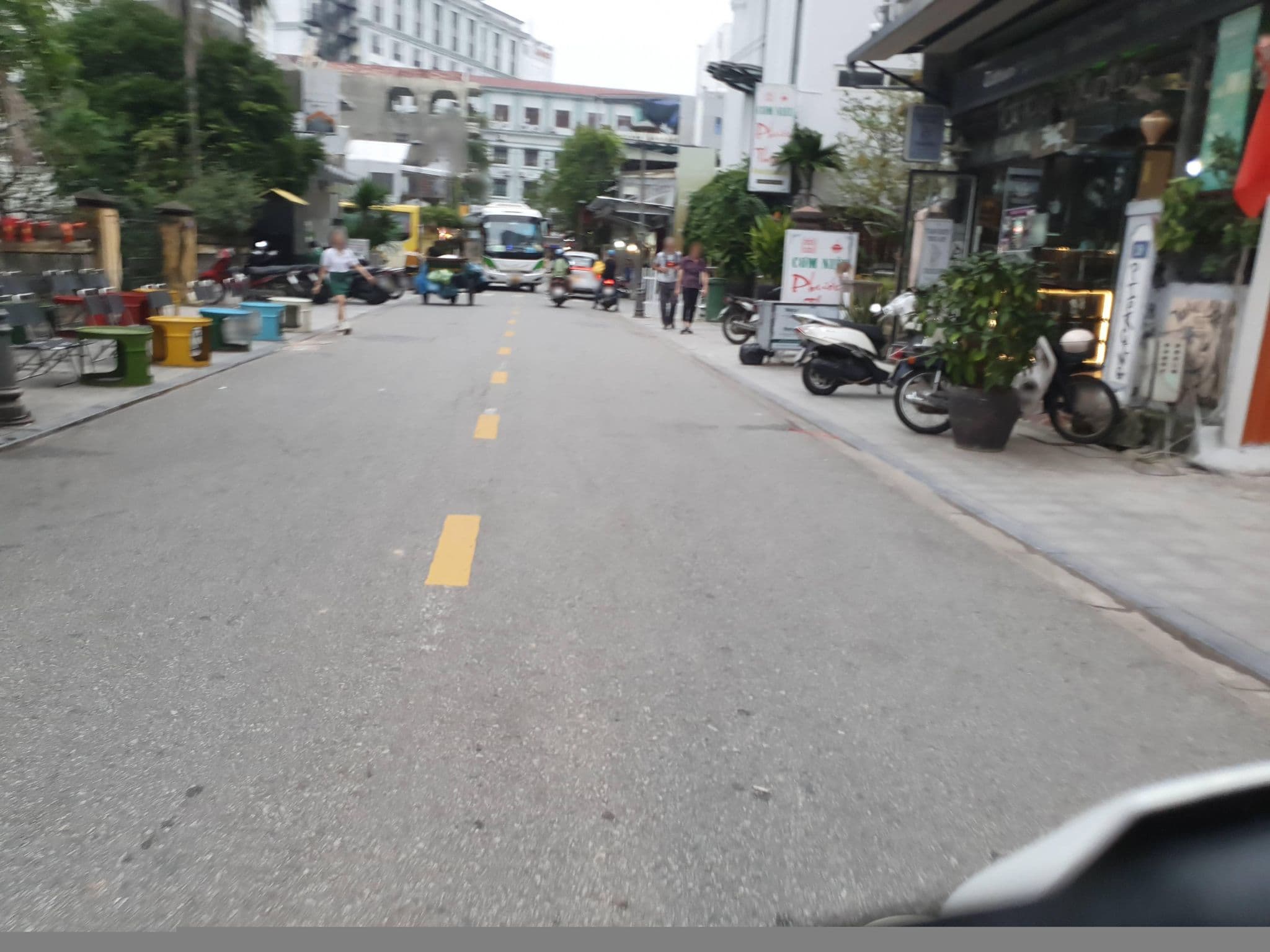 Street view near Beaulieu Boutique Hotel, Huế