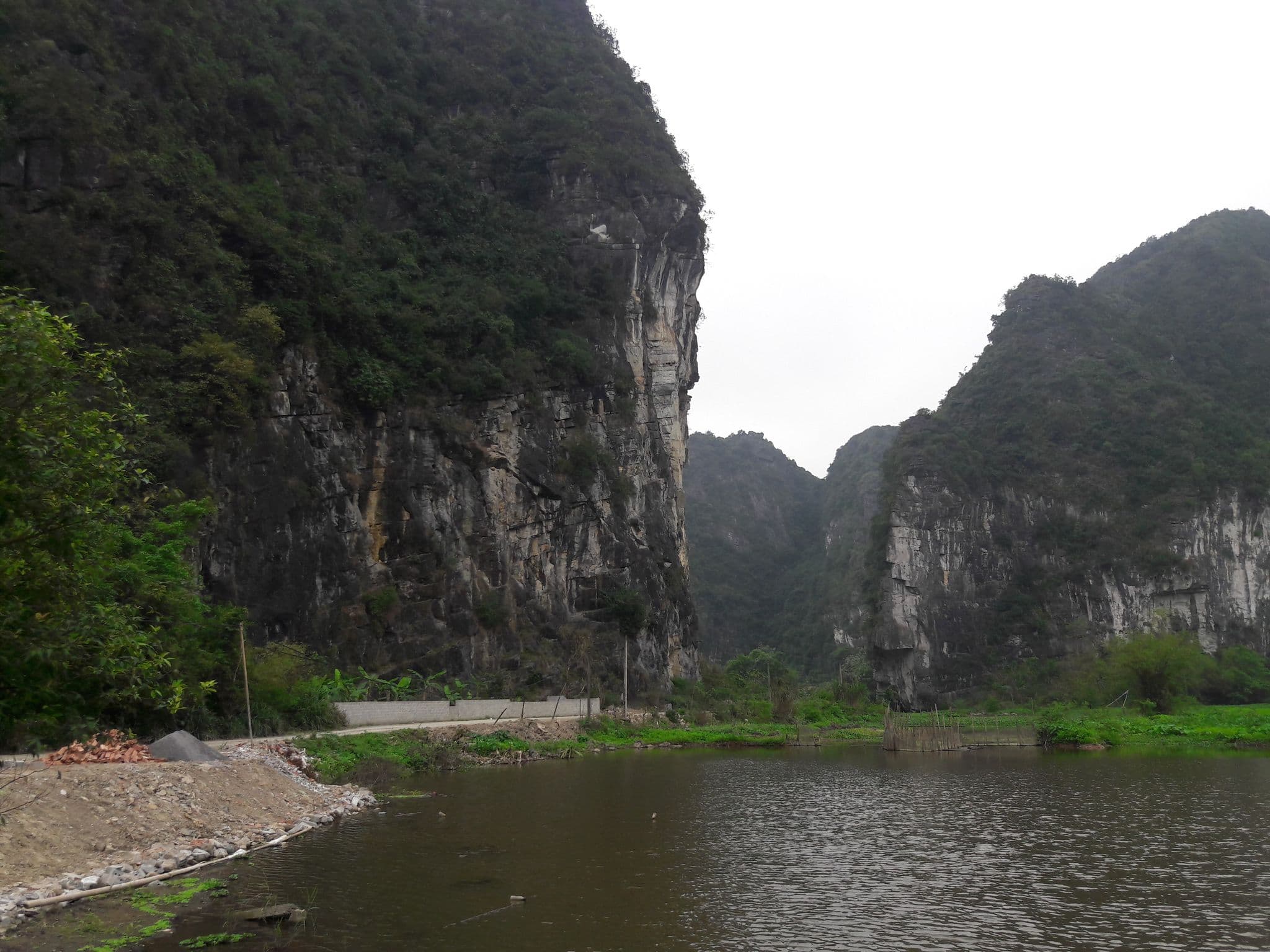 Street view near For You Homestay, Ninh Bình — © guus1943 (CC BY-SA · Mapillary)