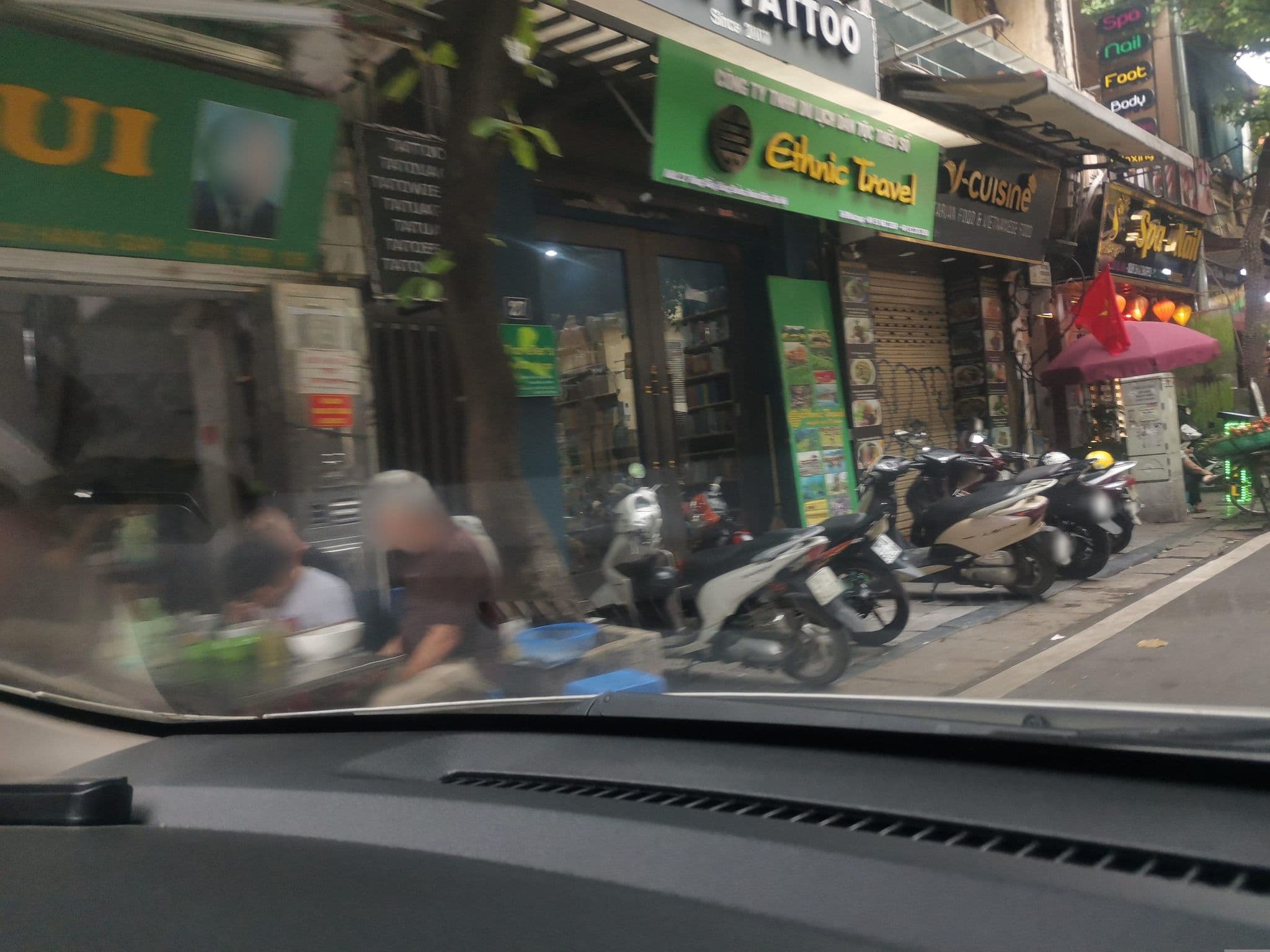 Street view near Khách Sạn Banana Inn, Hoàn Kiếm