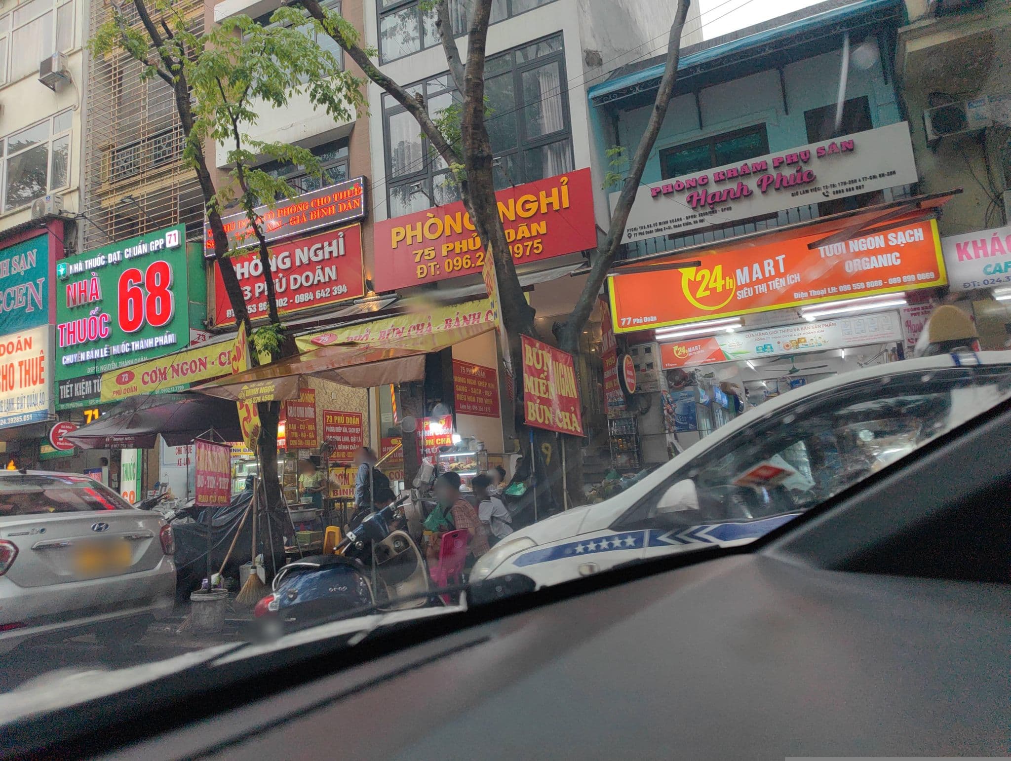 Street view near Khách Sạn HC Old Quarter View House, Hoàn Kiếm — © hn_right_2 (CC BY-SA · Mapillary)