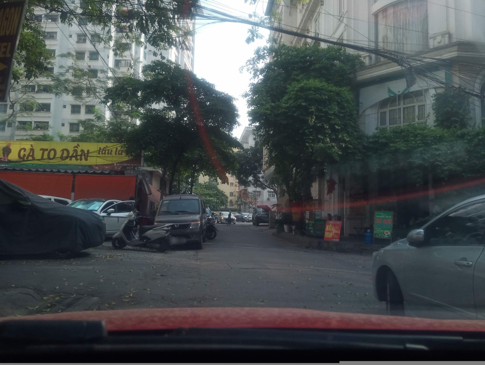 Street view near Khách Sạn Dragon, Cầu Diễn — © hn_front_1 (CC BY-SA · Mapillary)
