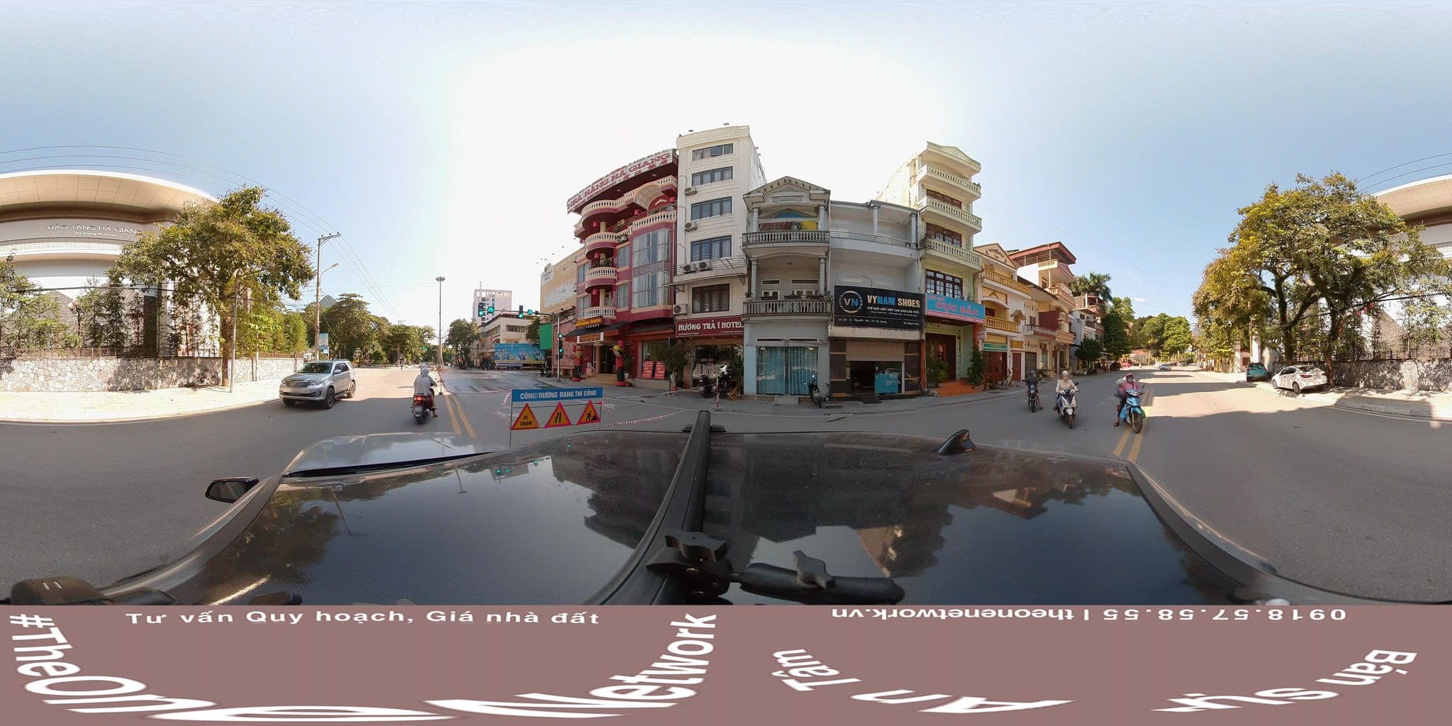 Street view near Ha Giang Discovery Hostel, Hà Giang — © theonenetwork (CC BY-SA · Mapillary)