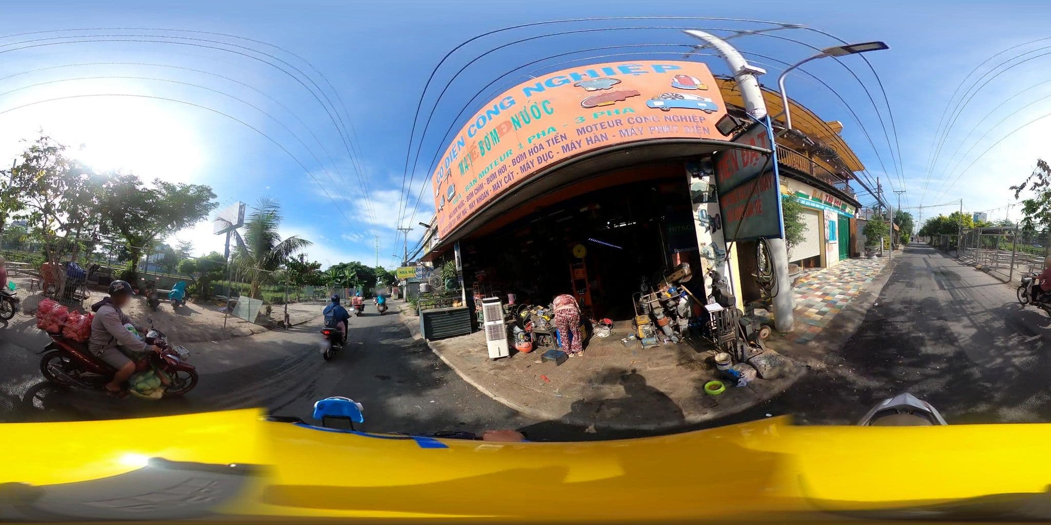 Street view near Khách Sạn Bạch Mai, Bình Thạnh — © bemaps3_sg (CC BY-SA · Mapillary)