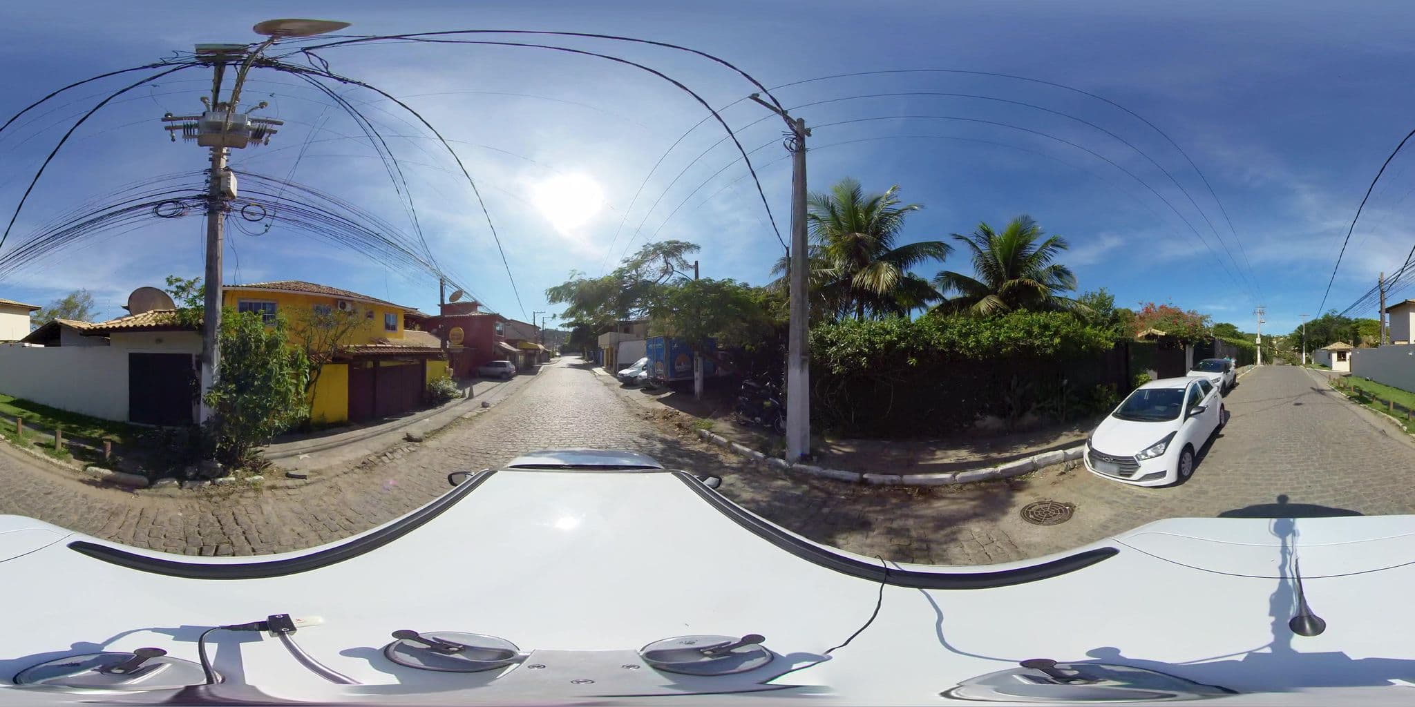 Street view near Portela's Guesthouse, Armação dos Búzios — © 360 (CC BY-SA · Mapillary)