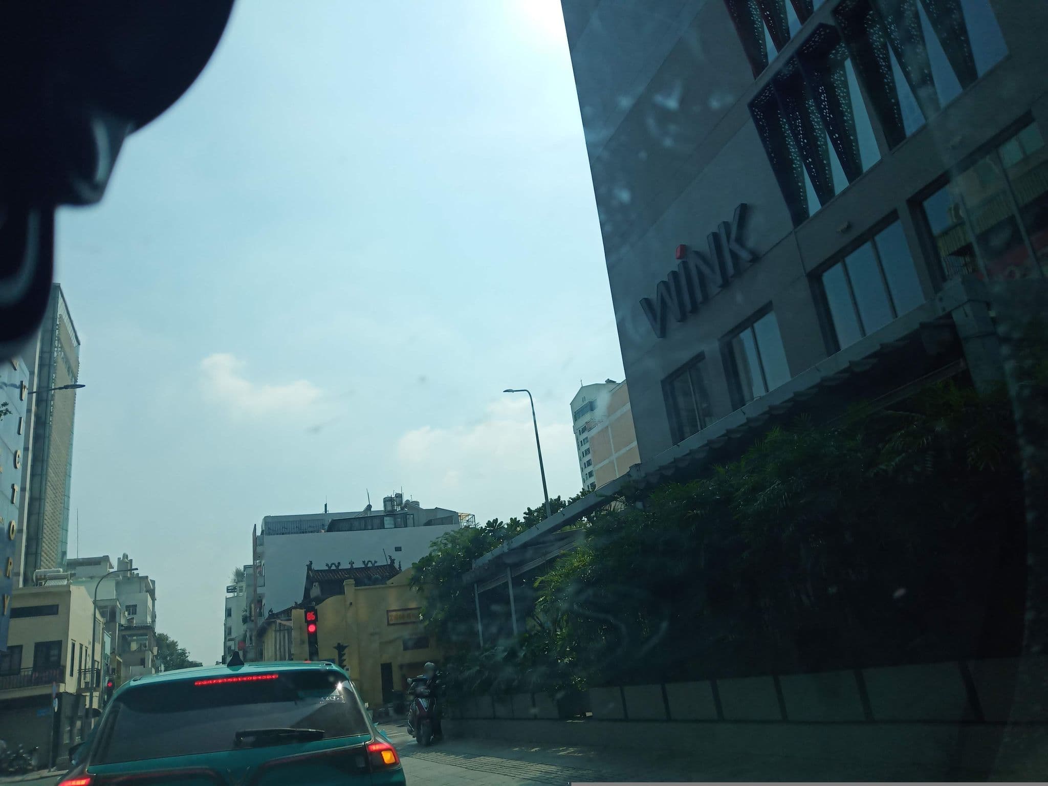 Street view near Khách Sạn Wink, Bình Thạnh — © sg_right_1 (CC BY-SA · Mapillary)