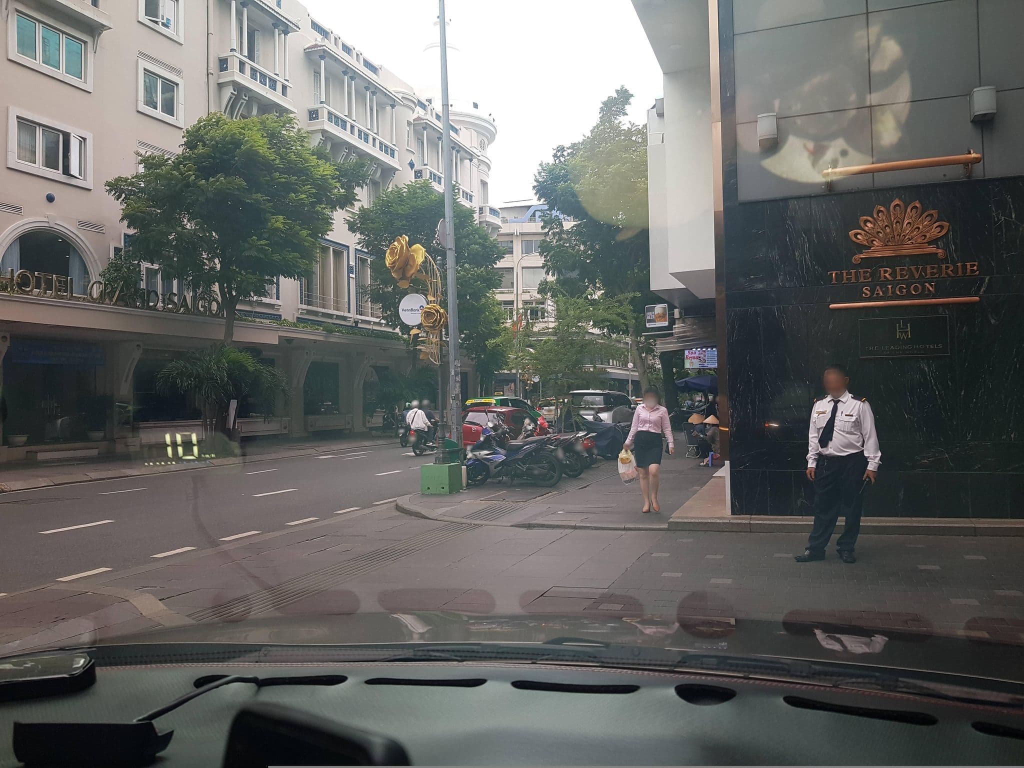 Street view near Khách sạn Grand Sài Gòn, Quận Bốn — © bemaps1 (CC BY-SA · Mapillary)