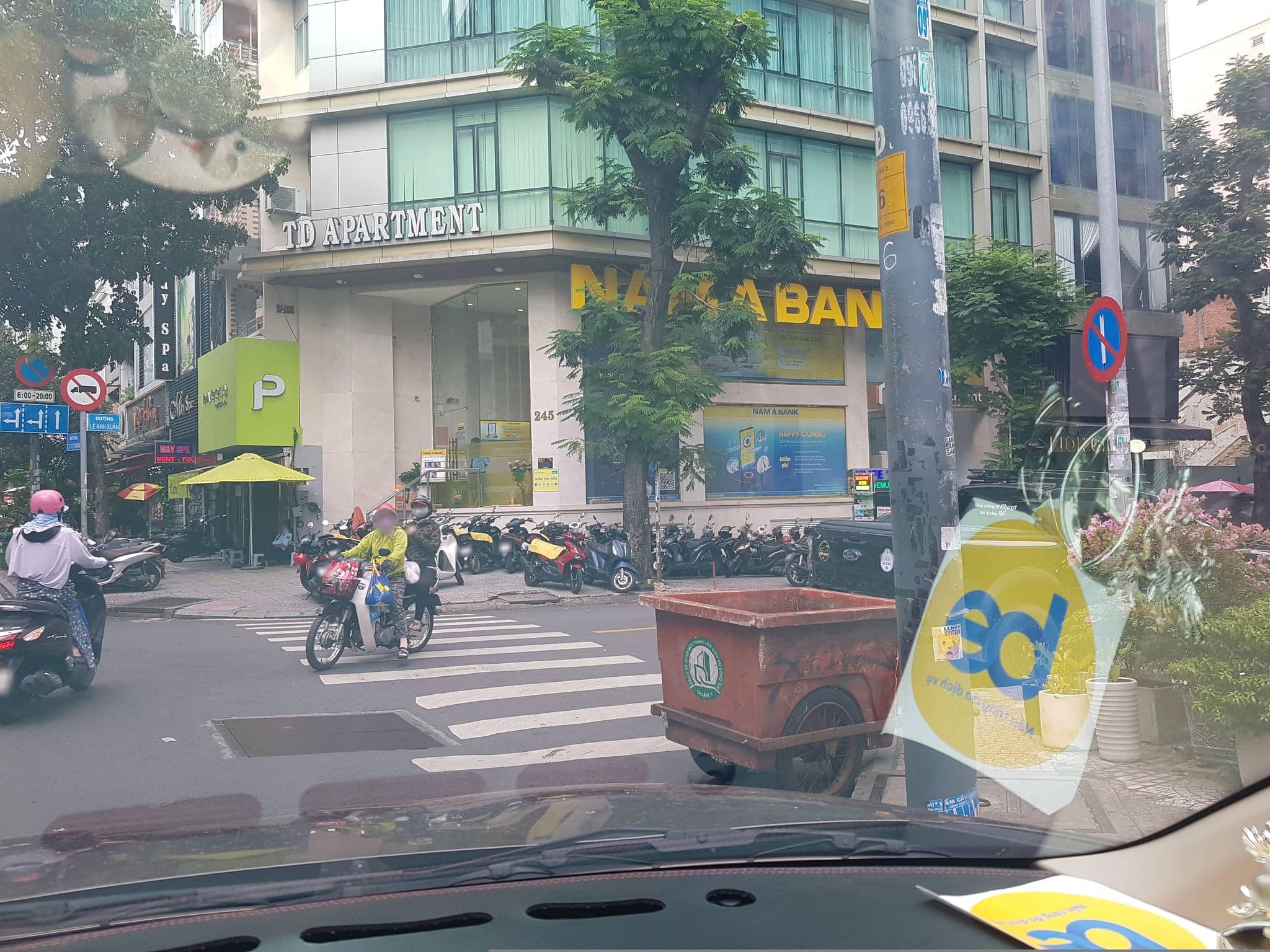 Street view near Calista Sai gon hotel, Quận Ba