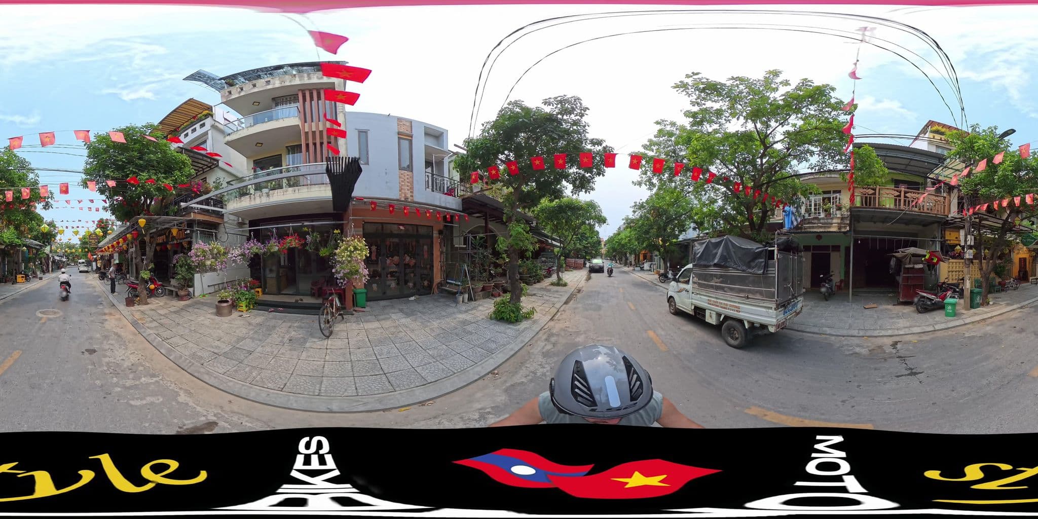 Street view near Vin Hung Old Town Hotel, Hoi An — © DaniW42 (CC BY-SA · Mapillary)
