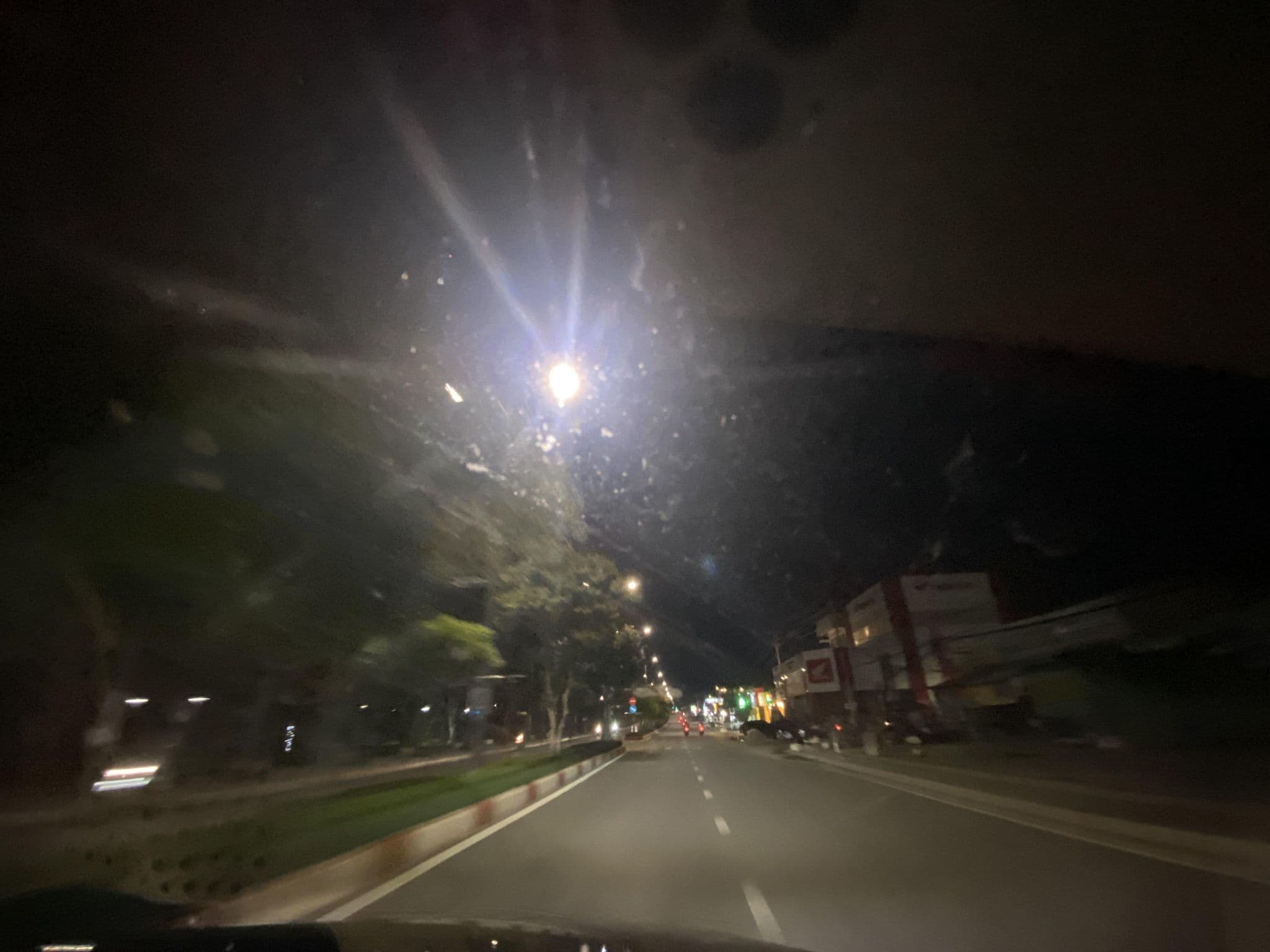 Street view near 221-226, Thị Trấn Phước Bửu — © DriveWithHoang (CC BY-SA · Mapillary)