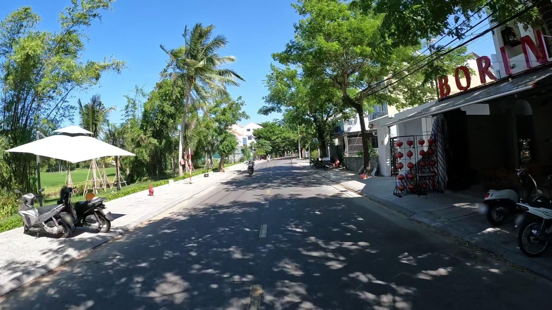 Street view near Golden Bell Backpacker hotel, Hoi An
