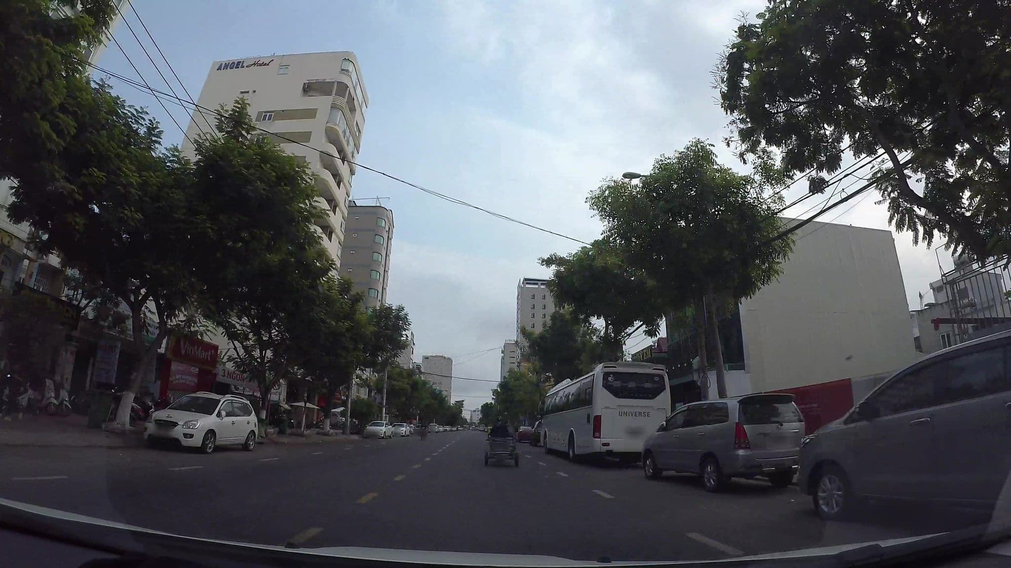 Street view near Khách Sạn Sea Castle Hotel
Sea Castle Hotel, An Hải