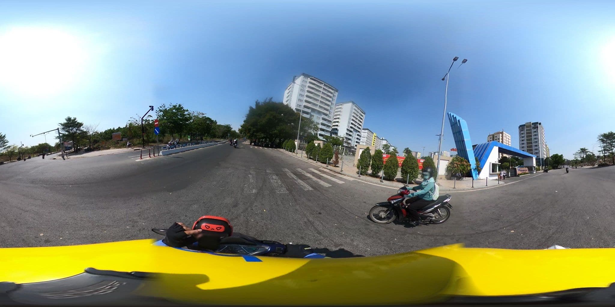 Street view near Ký túc xá Khu B ĐHQG Thành phố Hồ Chí Minh, Dĩ An — © bemaps3_sg (CC BY-SA · Mapillary)