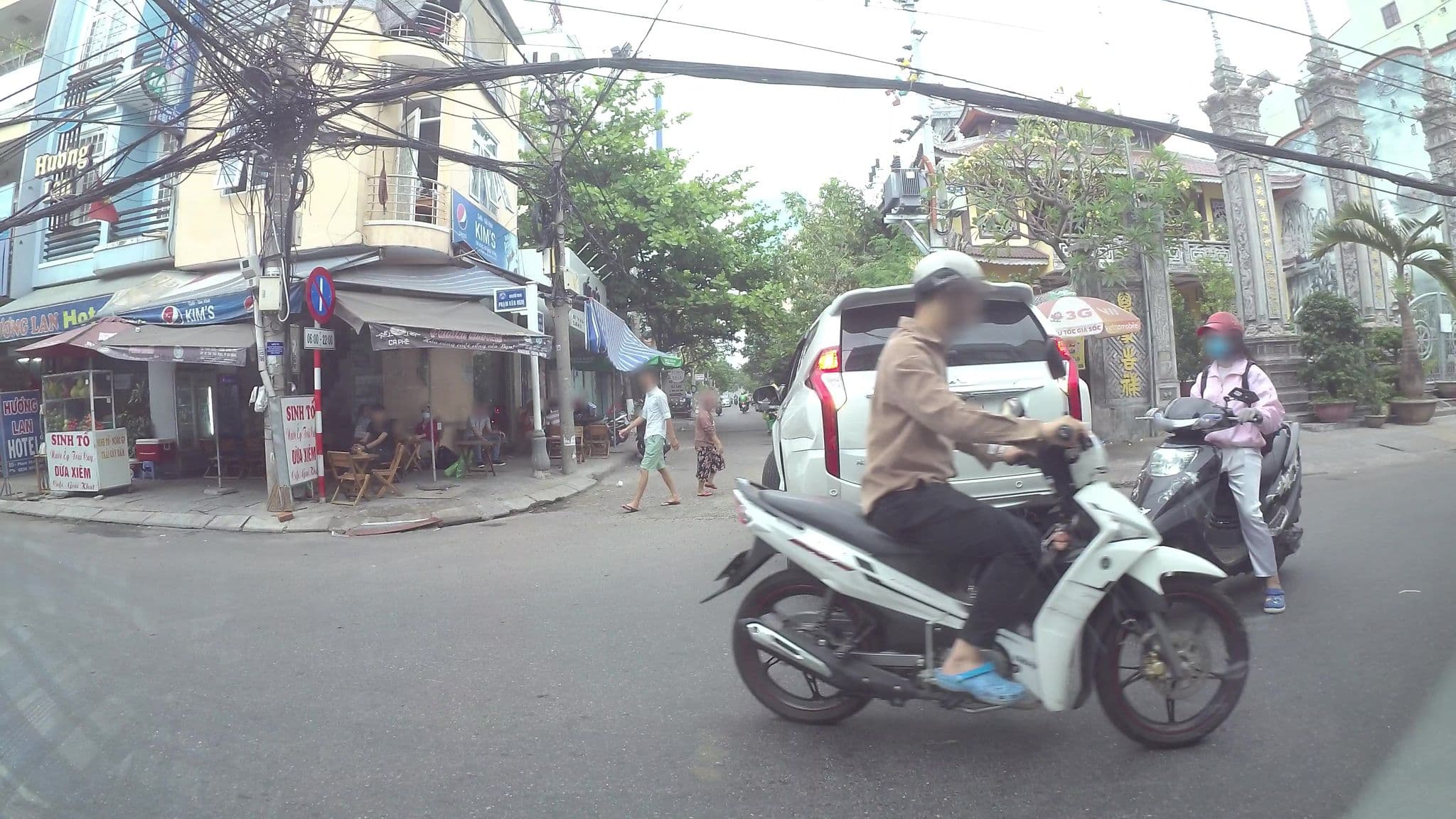 Street view near ChiPa Homestay, Da Nang — © kaartcam (CC BY-SA · Mapillary)