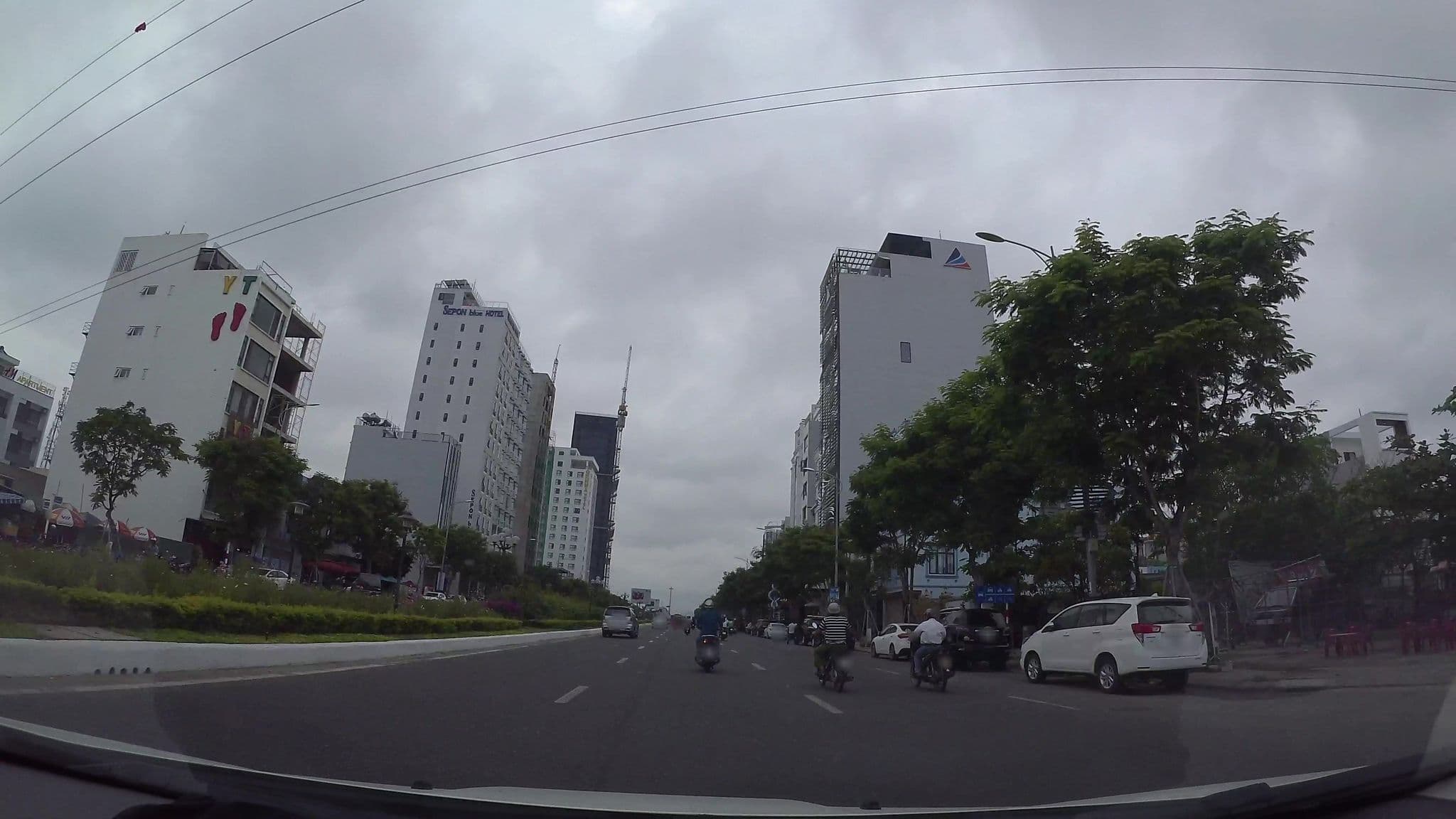 Street view near Mi An, Sơn Trà — © kaartcam (CC BY-SA · Mapillary)