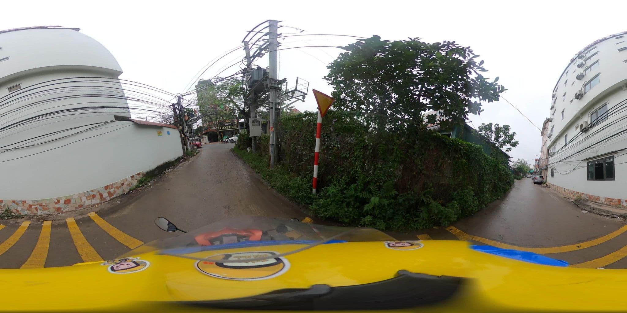 Street view near Vinh Son Noi Bai Hotel, Quang Minh — © bemaps2_hn (CC BY-SA · Mapillary)
