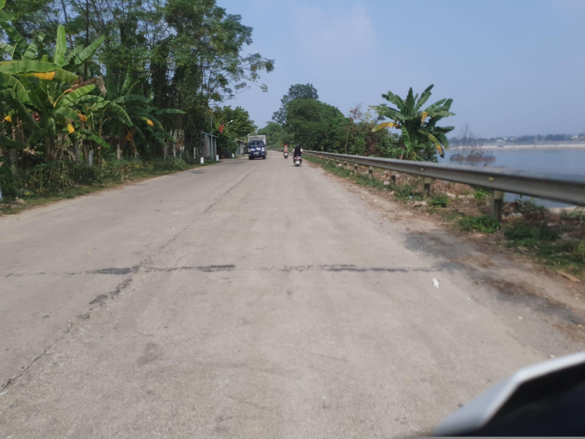 Street view near Homestay Family, Xuân Trùng — © russmcd (CC BY-SA · Mapillary)