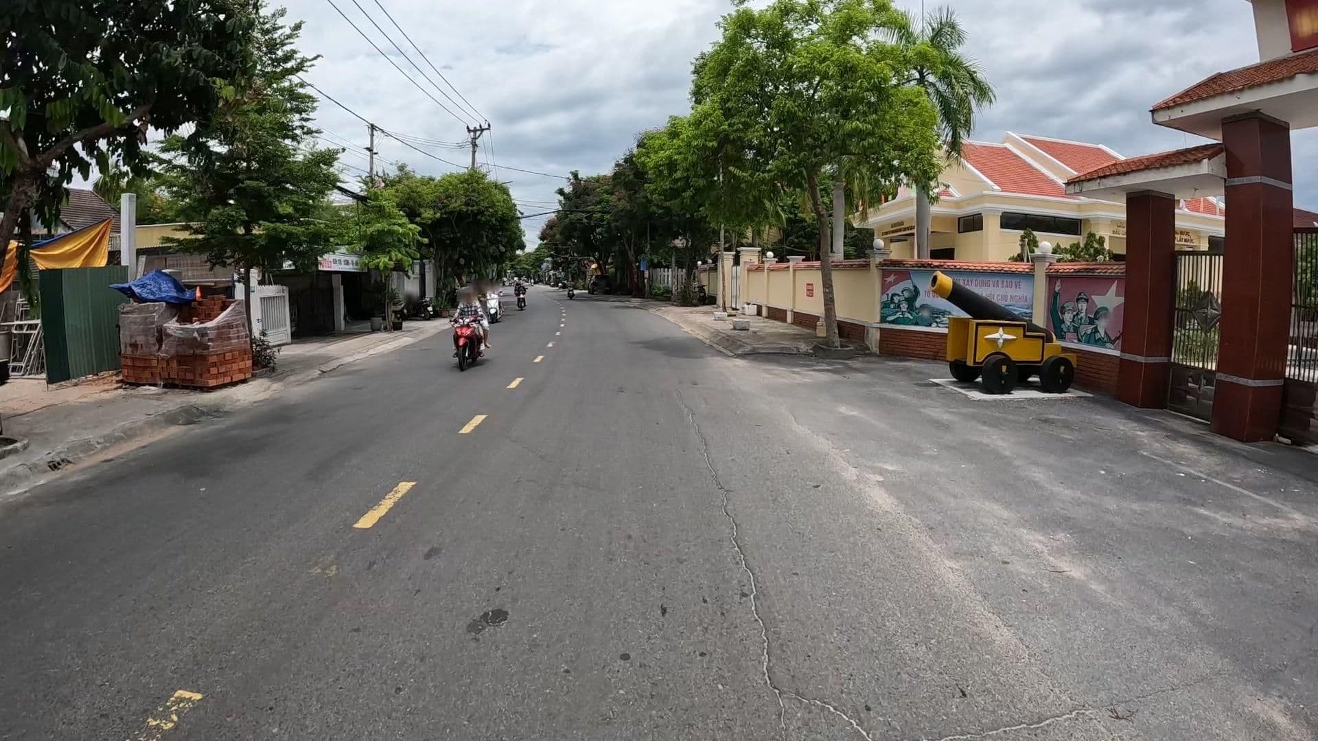 Street view near Hoi An Garden Palace, Hoi An