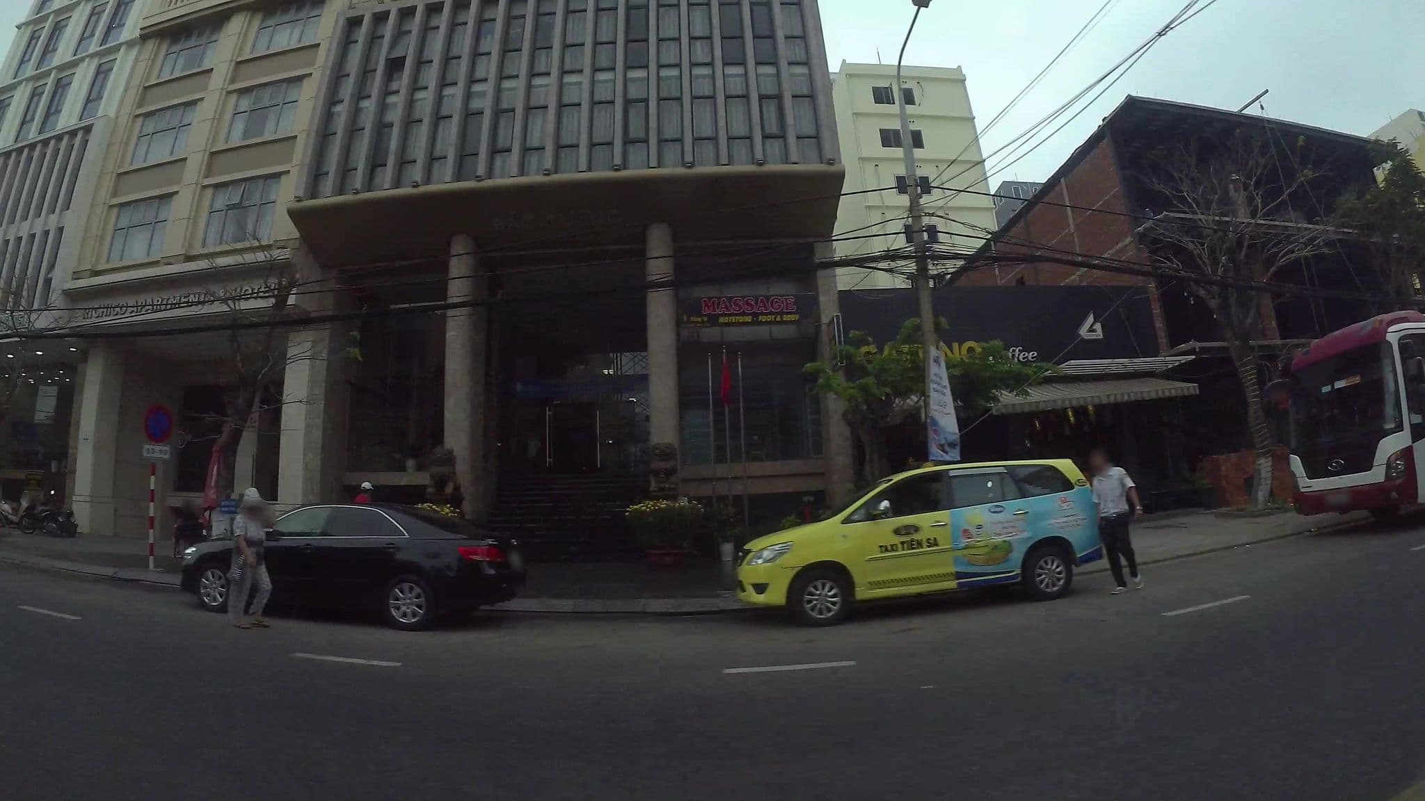 Street view near Celina, Sơn Trà
