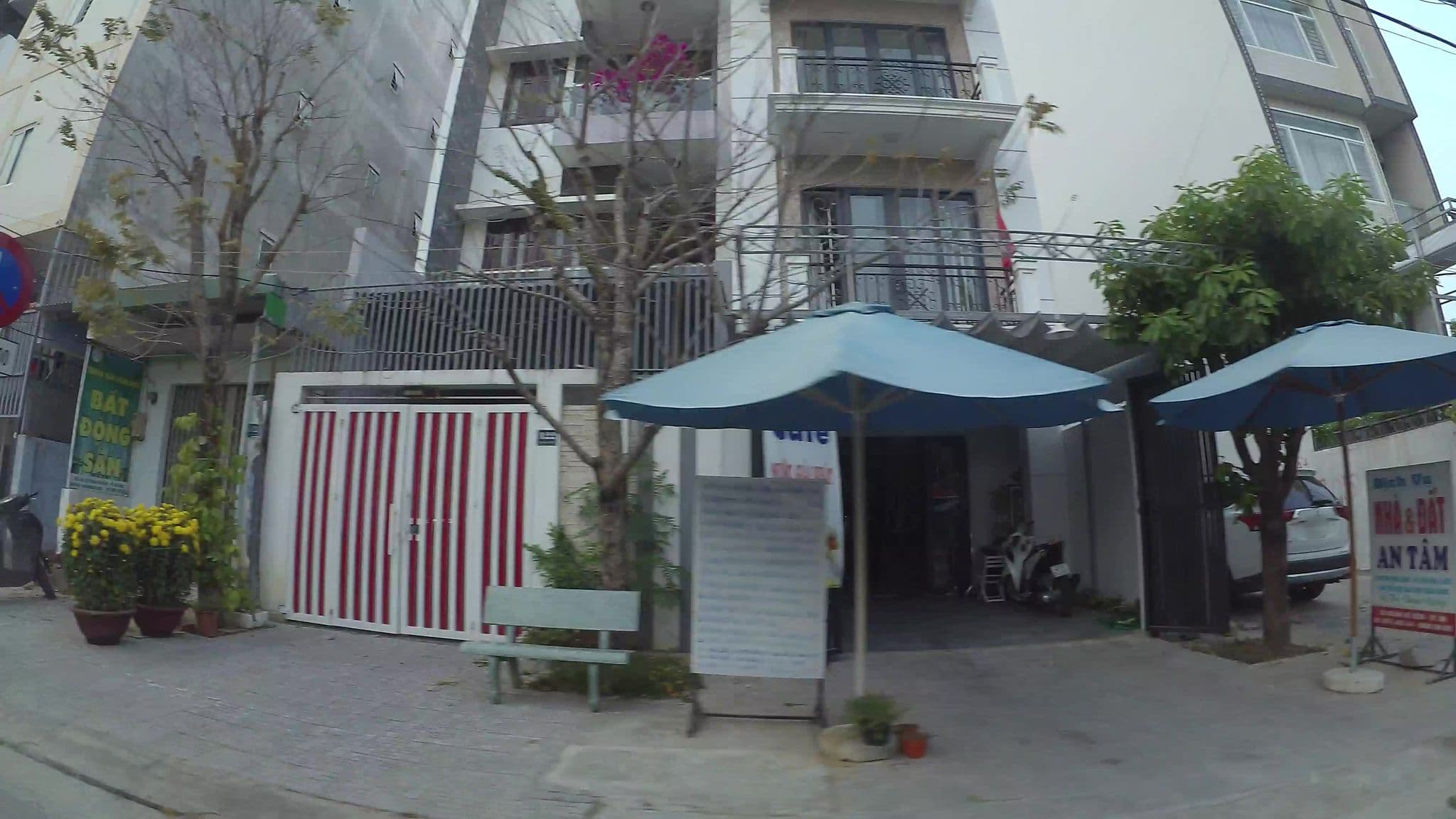 Street view near Quang Nhat, Sơn Trà — © kaartcam (CC BY-SA · Mapillary)