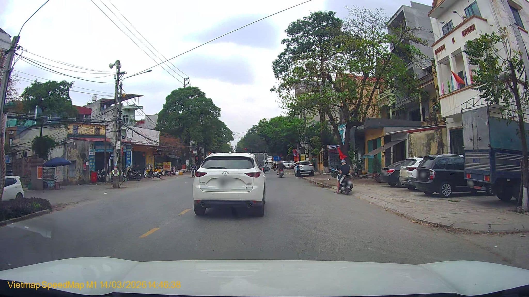 Street view near Phú Gia Hotel, Bắc Ninh — © elsol8888 (CC BY-SA · Mapillary)