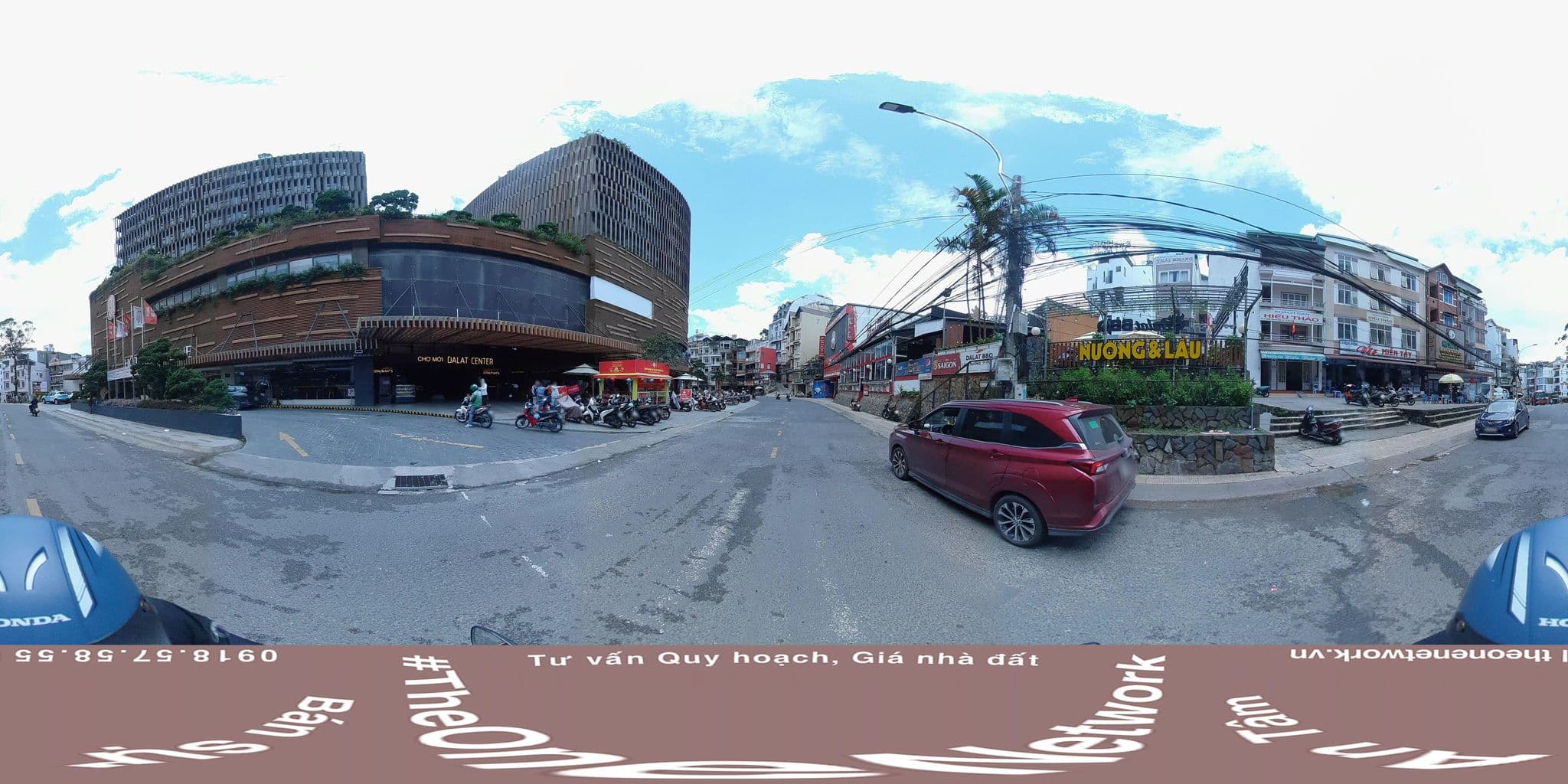 Street view near Colline Dalat, Ðà Lạt