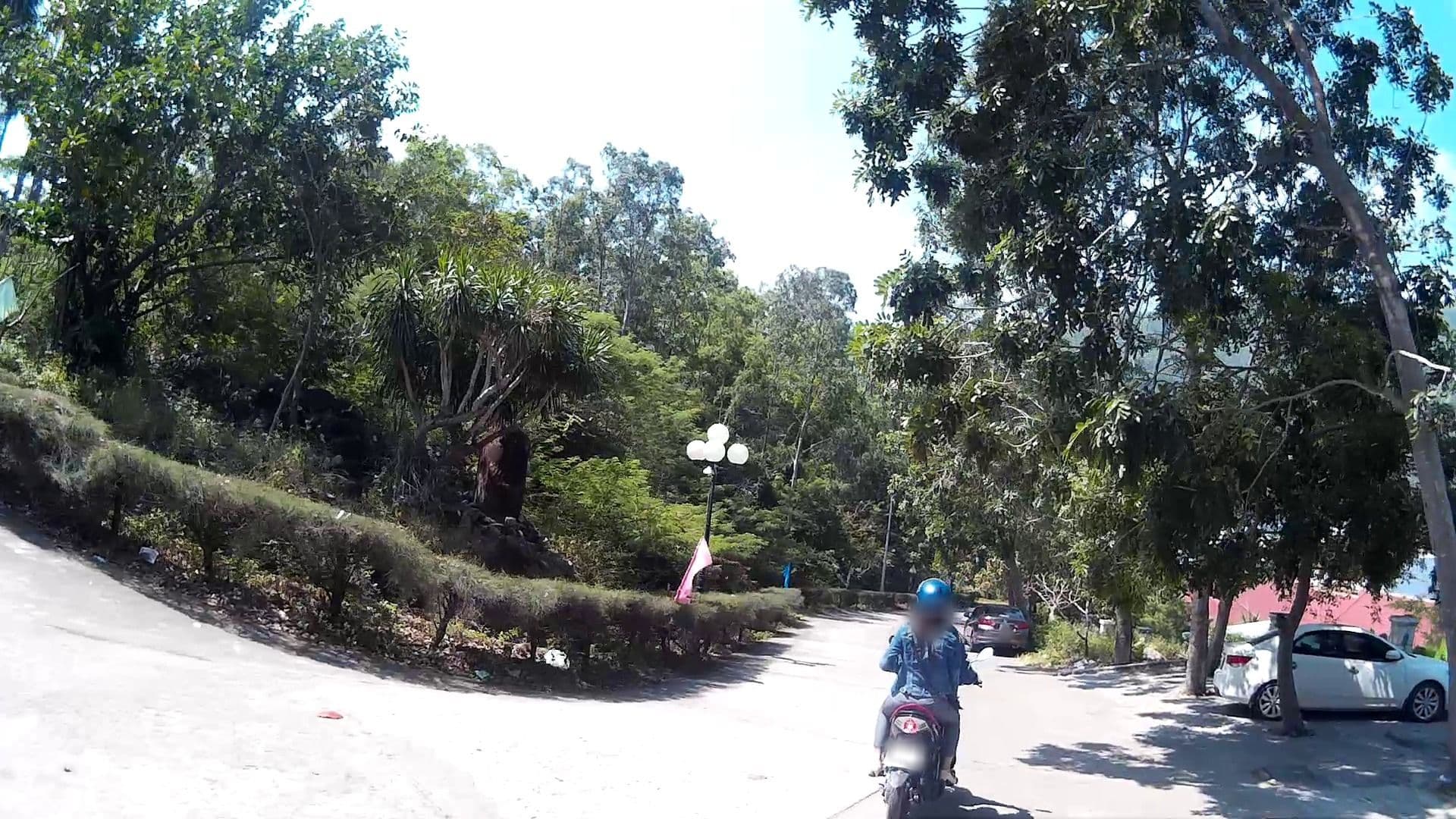 Street view near Hoàng Anh Gia Lai Resort, Qui Nhon — © suki52 (CC BY-SA · Mapillary)