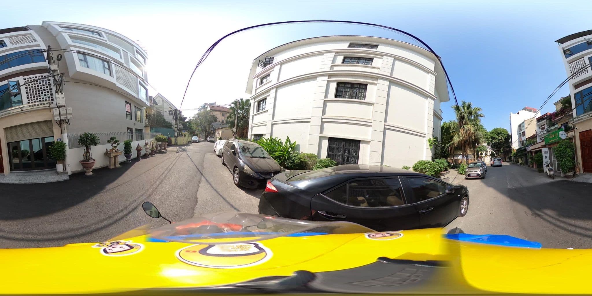 Street view near Hotel du Monde, Bồ Đề — © bemaps2_hn (CC BY-SA · Mapillary)
