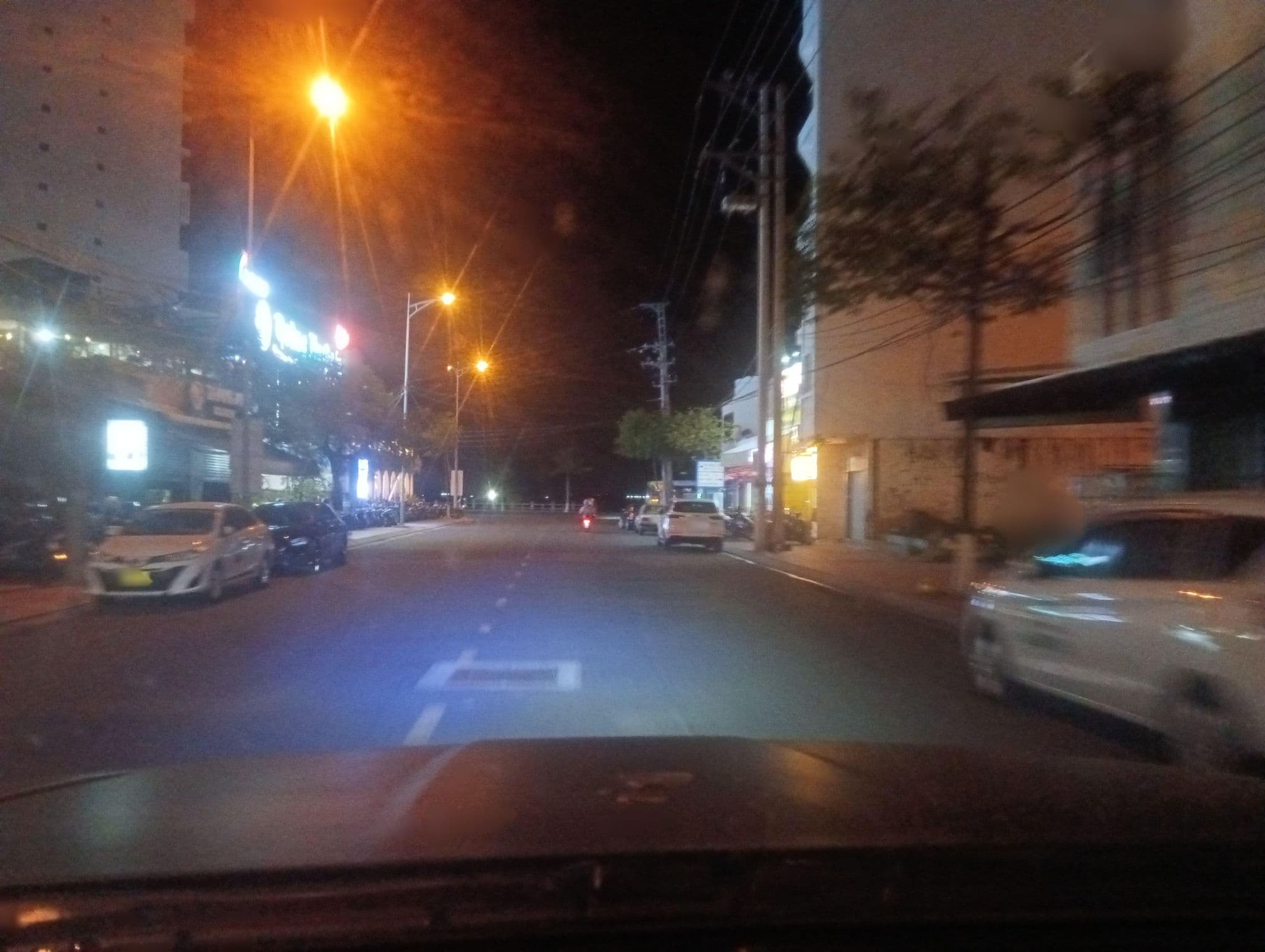 Street view near Hồng đức, Nha Trang — © builangbat (CC BY-SA · Mapillary)