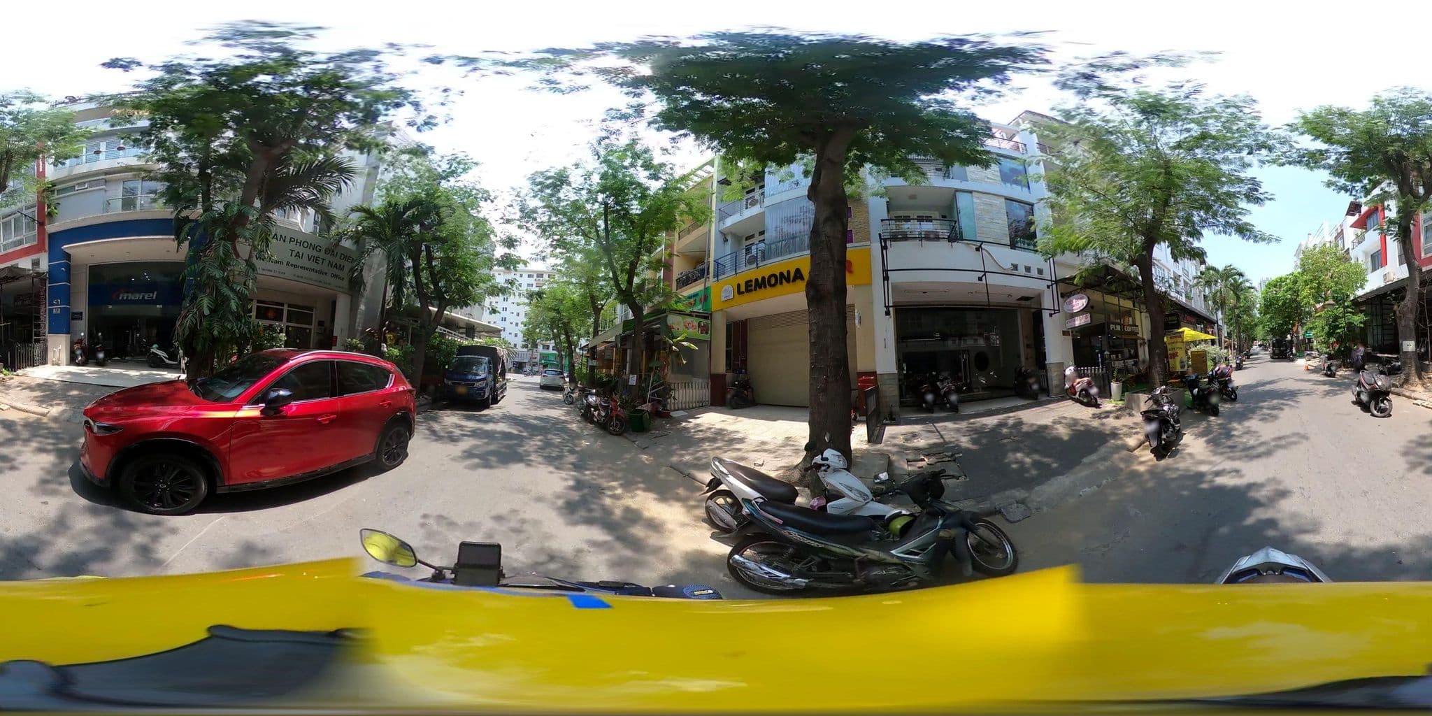 Street view near Hoàng Triều Entertainment, Quận Bốn