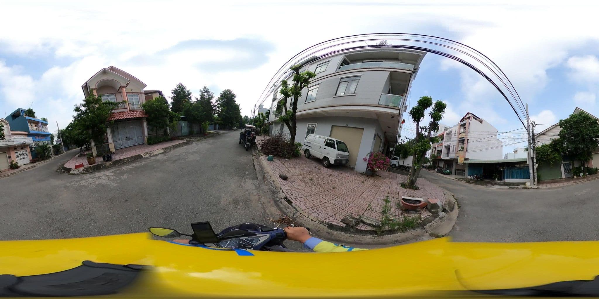 Street view near Nhà nghỉ Phú Thái, Biên Hòa — © bemaps3_sg (CC BY-SA · Mapillary)