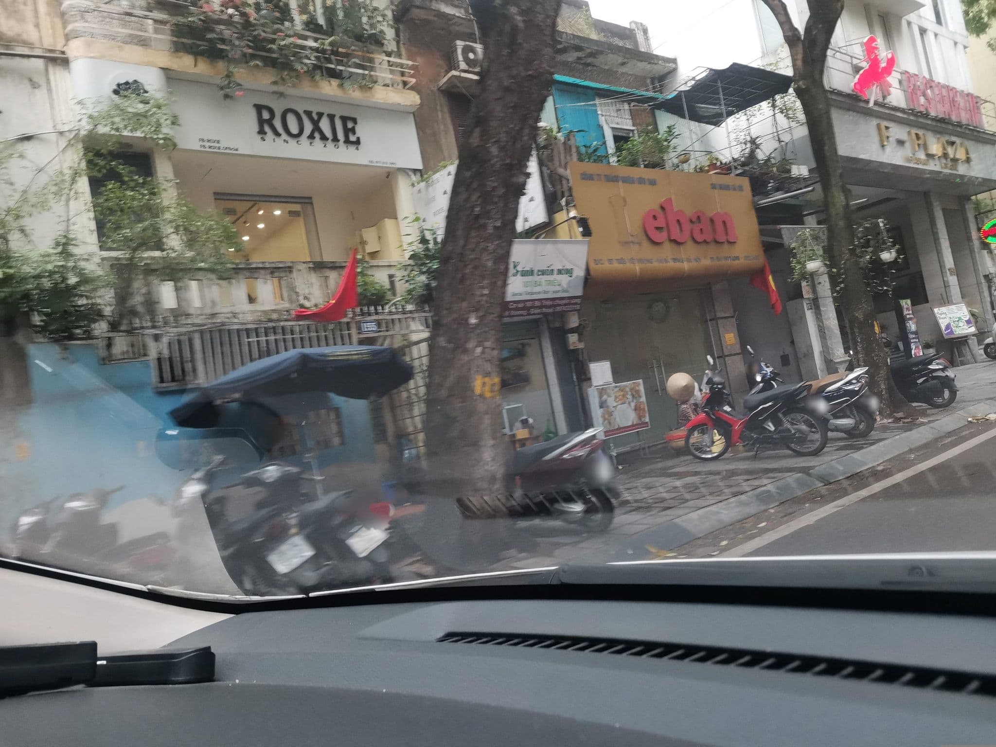 Street view near Ohana Hotel, Hai Bà Trưng — © hn_left_2 (CC BY-SA · Mapillary)