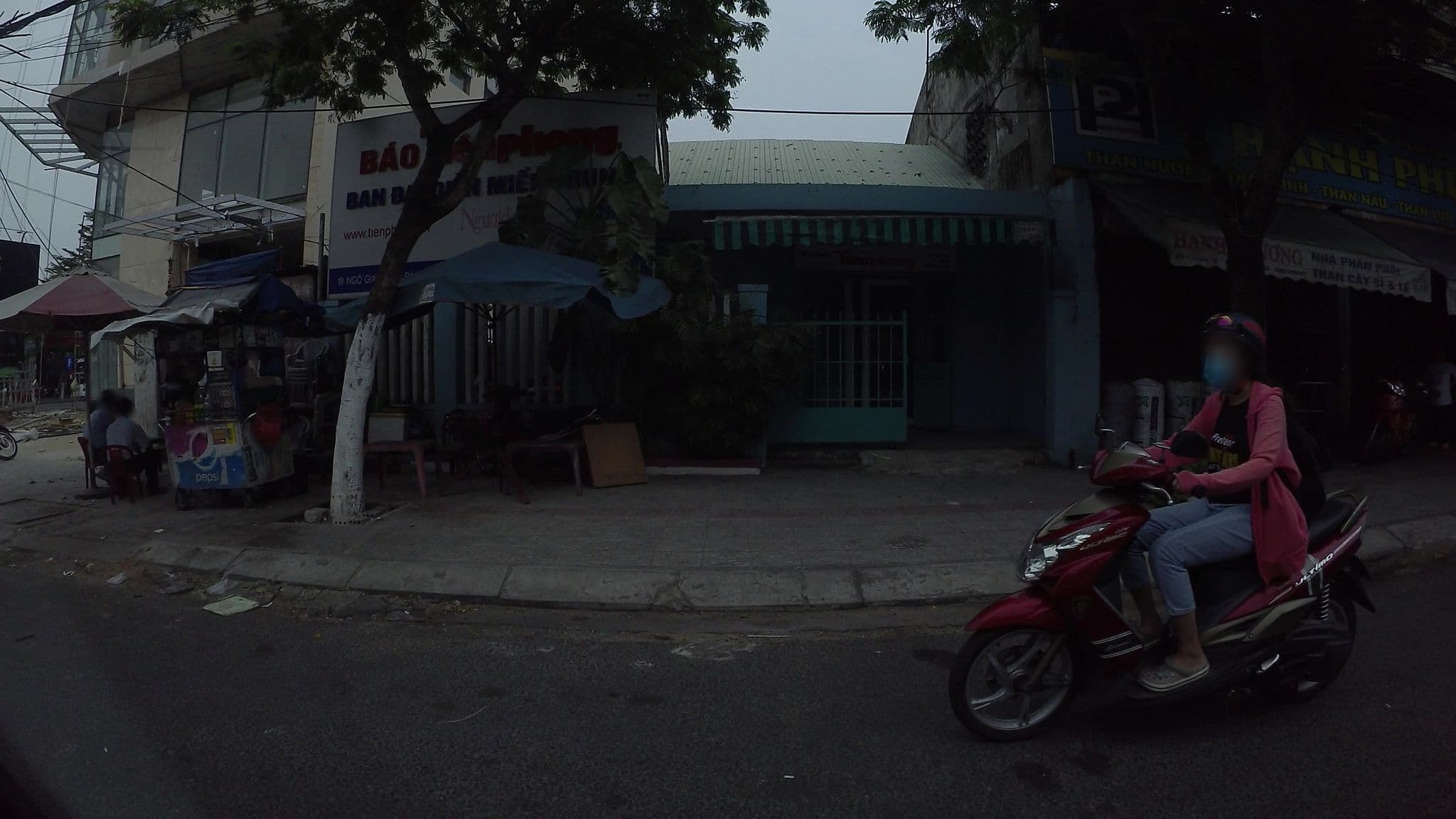 Street view near Khách sạn G8 Luxury, Da Nang — © kaartcam (CC BY-SA · Mapillary)