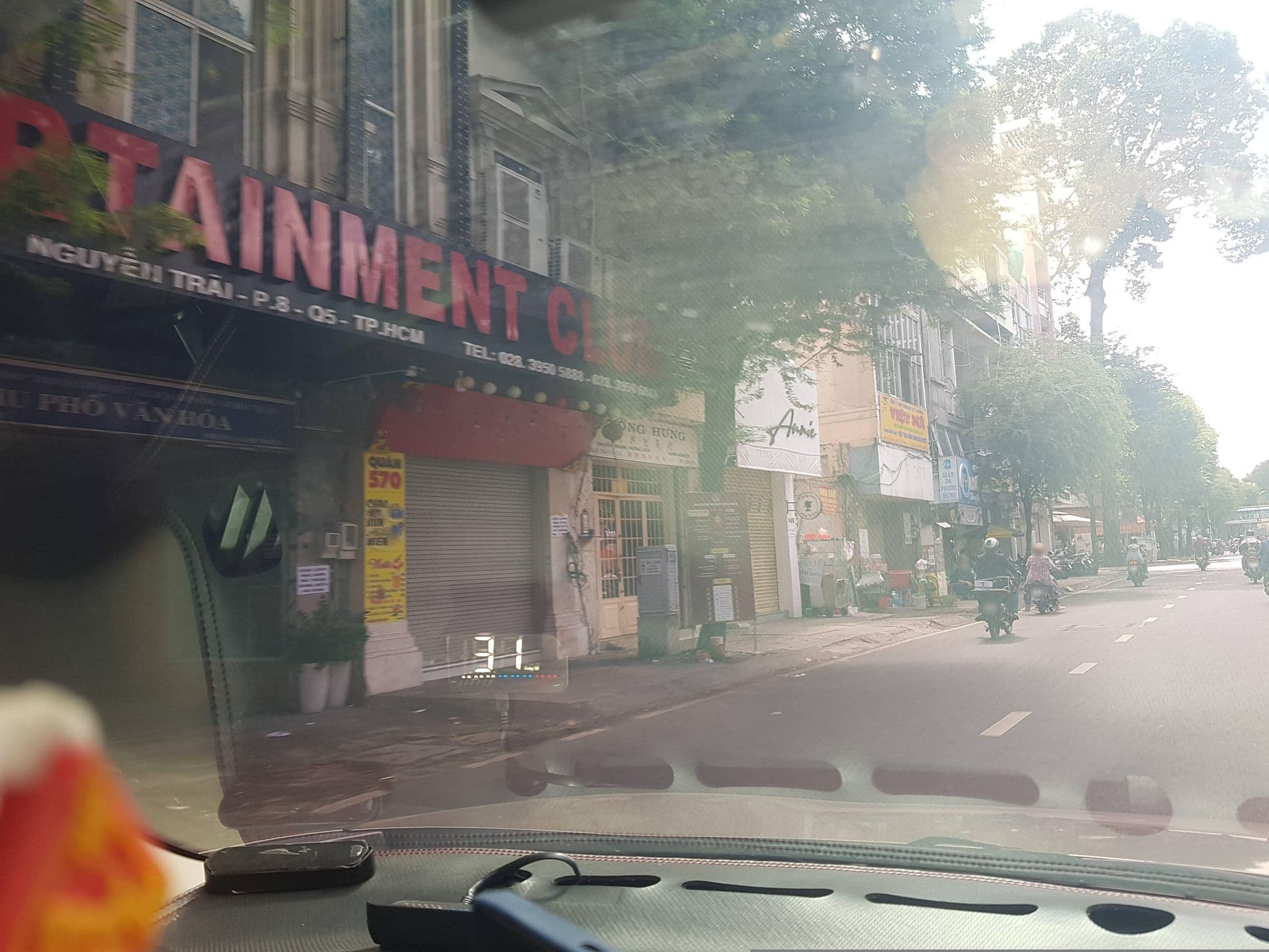 Street view near Lam Kinh, Quận Năm — © bemaps1 (CC BY-SA · Mapillary)