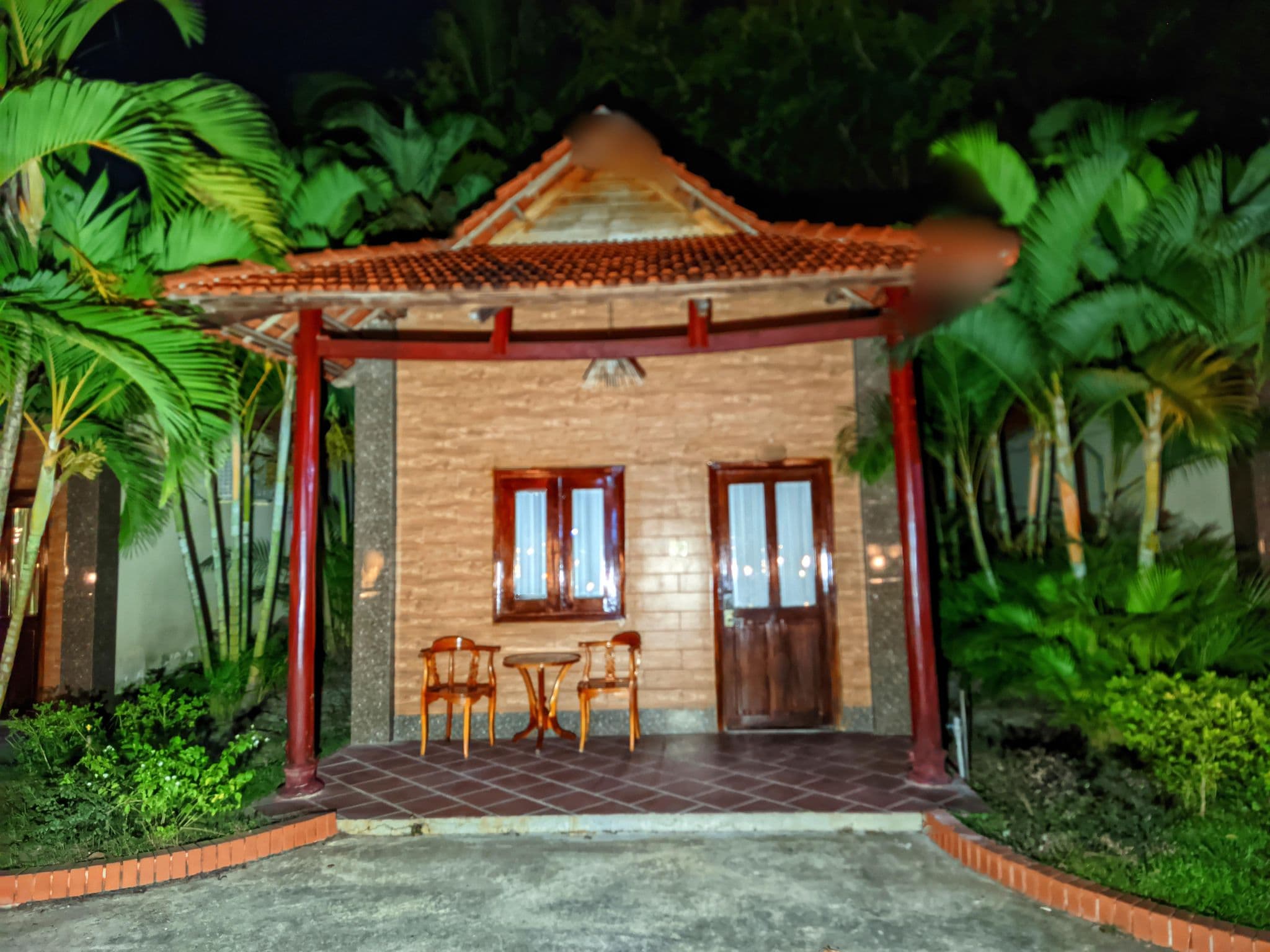 Street view near Serene Resort Phu Quoc, Hàm Ninh — © km2bp (CC BY-SA · Mapillary)