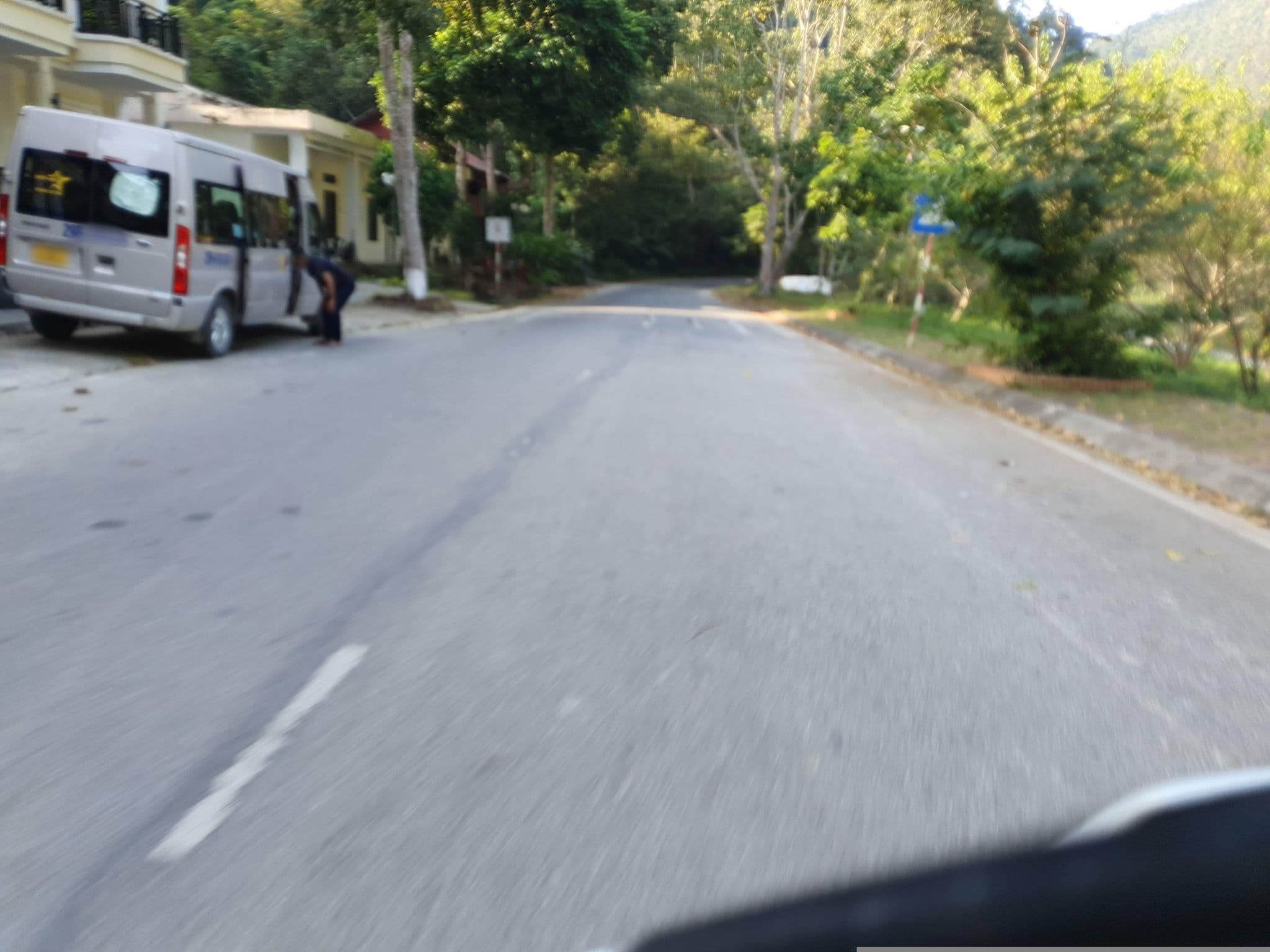 Street view near Sài Gòn - Ba Bể resort, Chợ Rã — © russmcd (CC BY-SA · Mapillary)