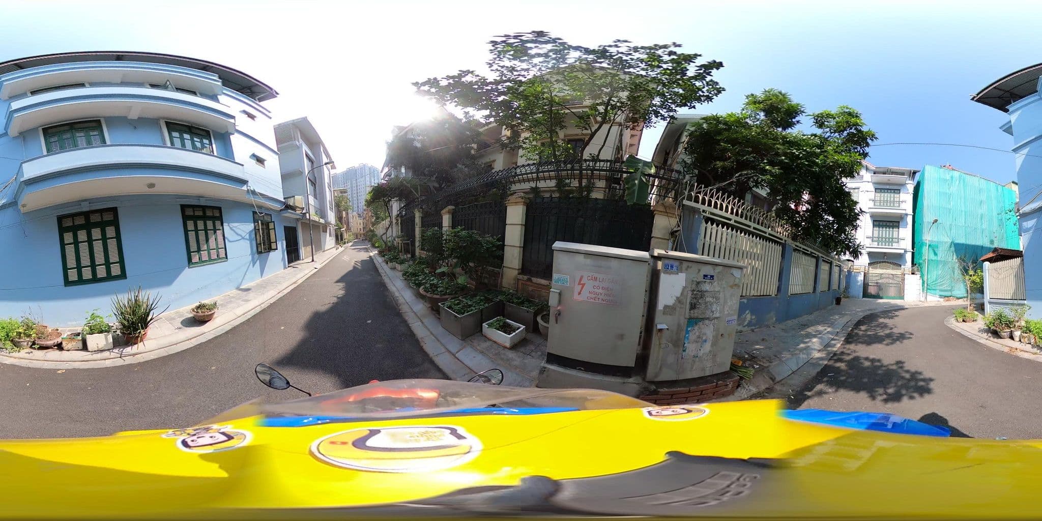 Street view near Khách sạn Bảo Ngọc Định công, Bạch Mai — © bemaps2_hn (CC BY-SA · Mapillary)