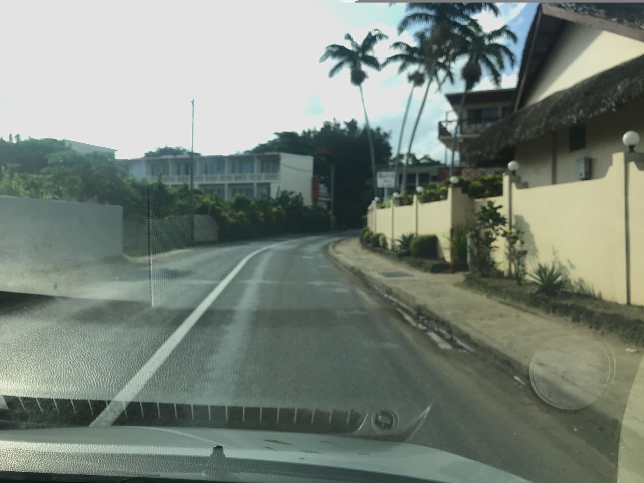Street view near Kaiviti Motel, Port-Vila — © naokiosaka (CC BY-SA · Mapillary)