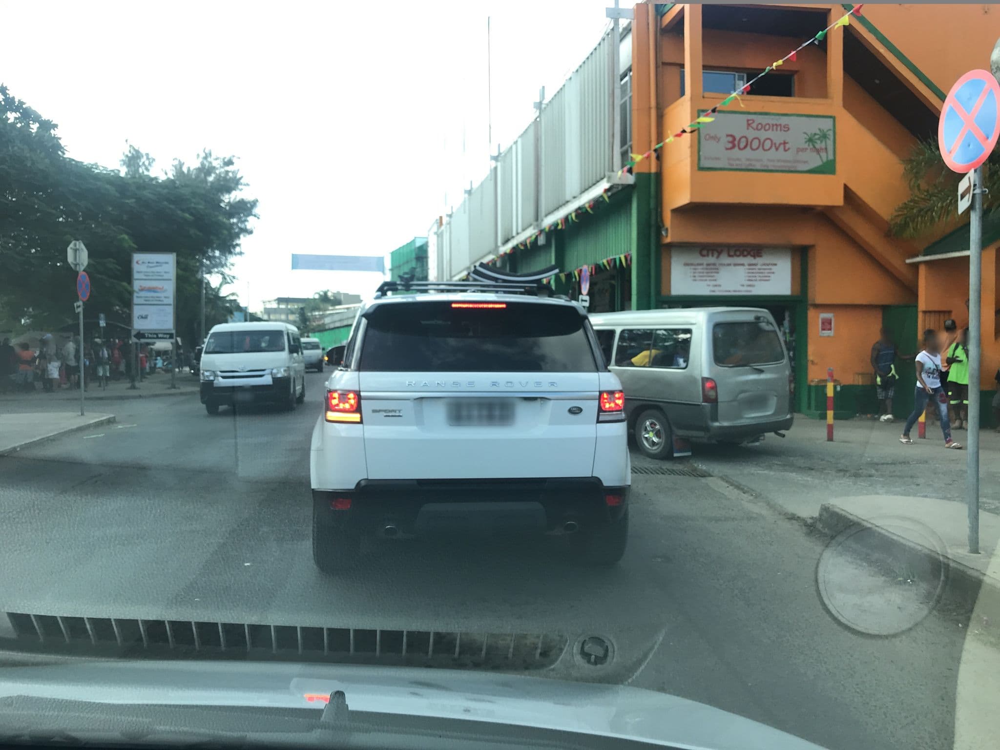 Street view near City Lodge, Port-Vila — © naokiosaka (CC BY-SA · Mapillary)