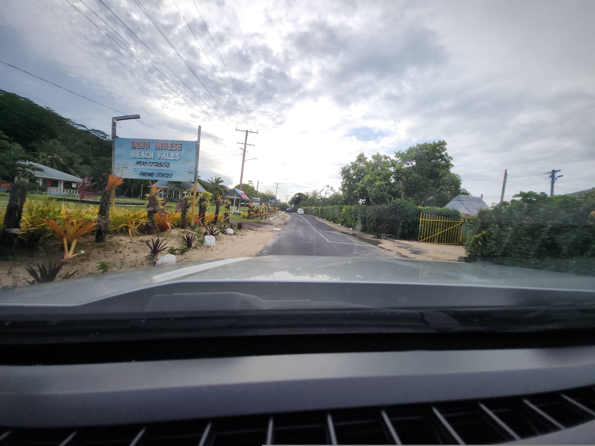Street view near Tanu Muese Beach Fales, Safotu — © natyruby (CC BY-SA · Mapillary)