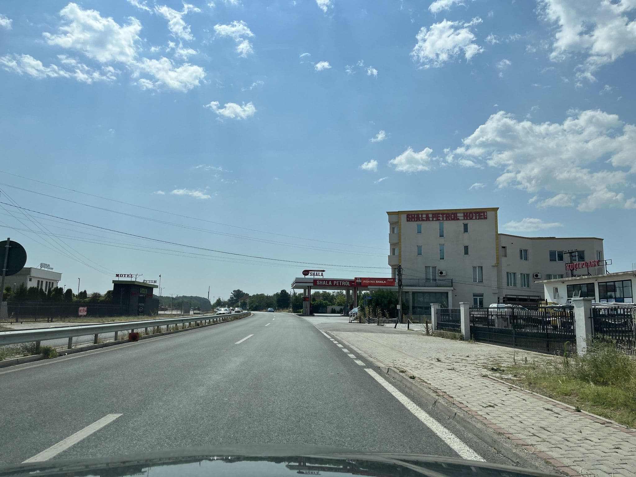 Street view near Hotel Shala, Dubova (Driloni) — © skromalee (CC BY-SA · Mapillary)