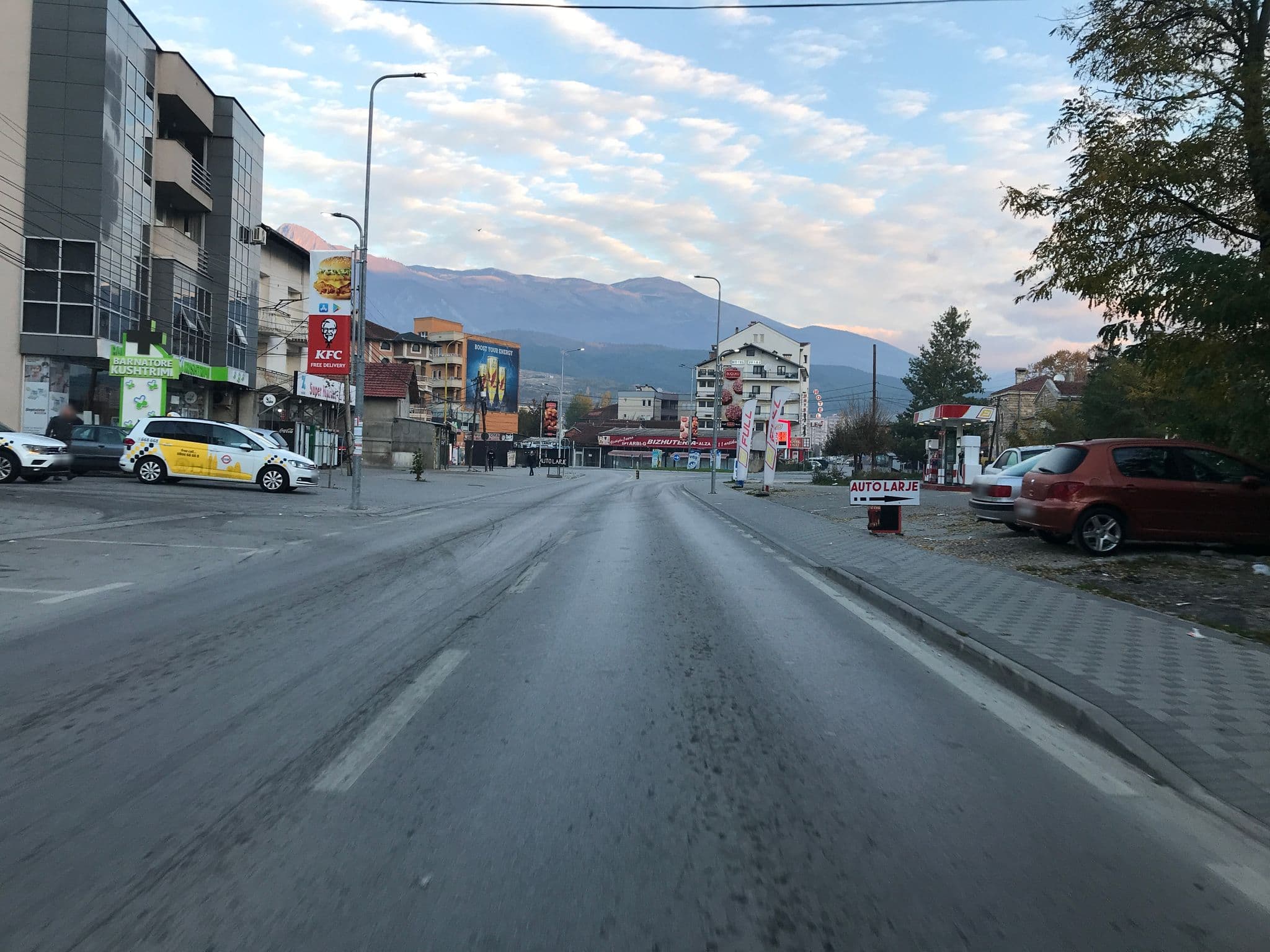 Street view near Shpija Nikajve, Pejë — © genti1610 (CC BY-SA · Mapillary)
